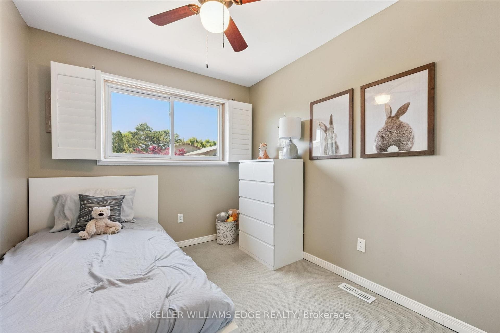 2301 Cavendish Drive Unit 83 photo 29