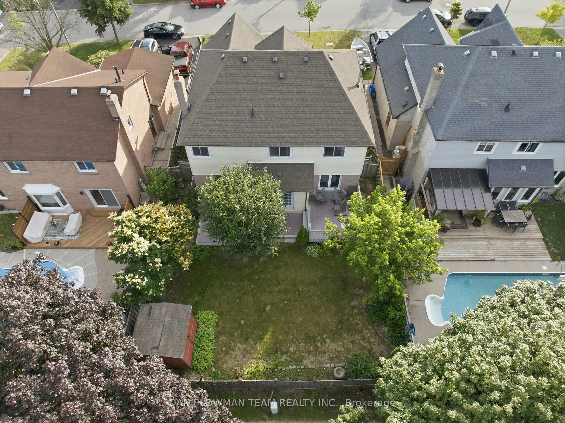 23 Elmeroy Court photo 39