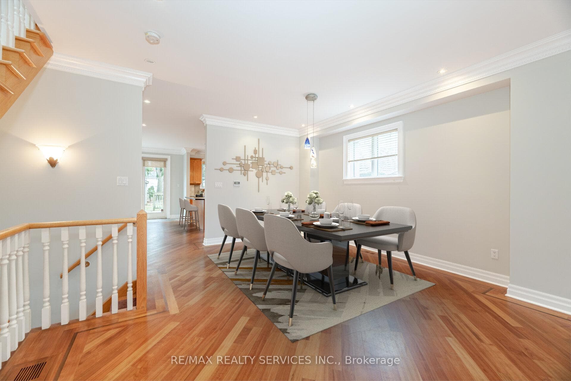 266 Airdrie Road photo 4