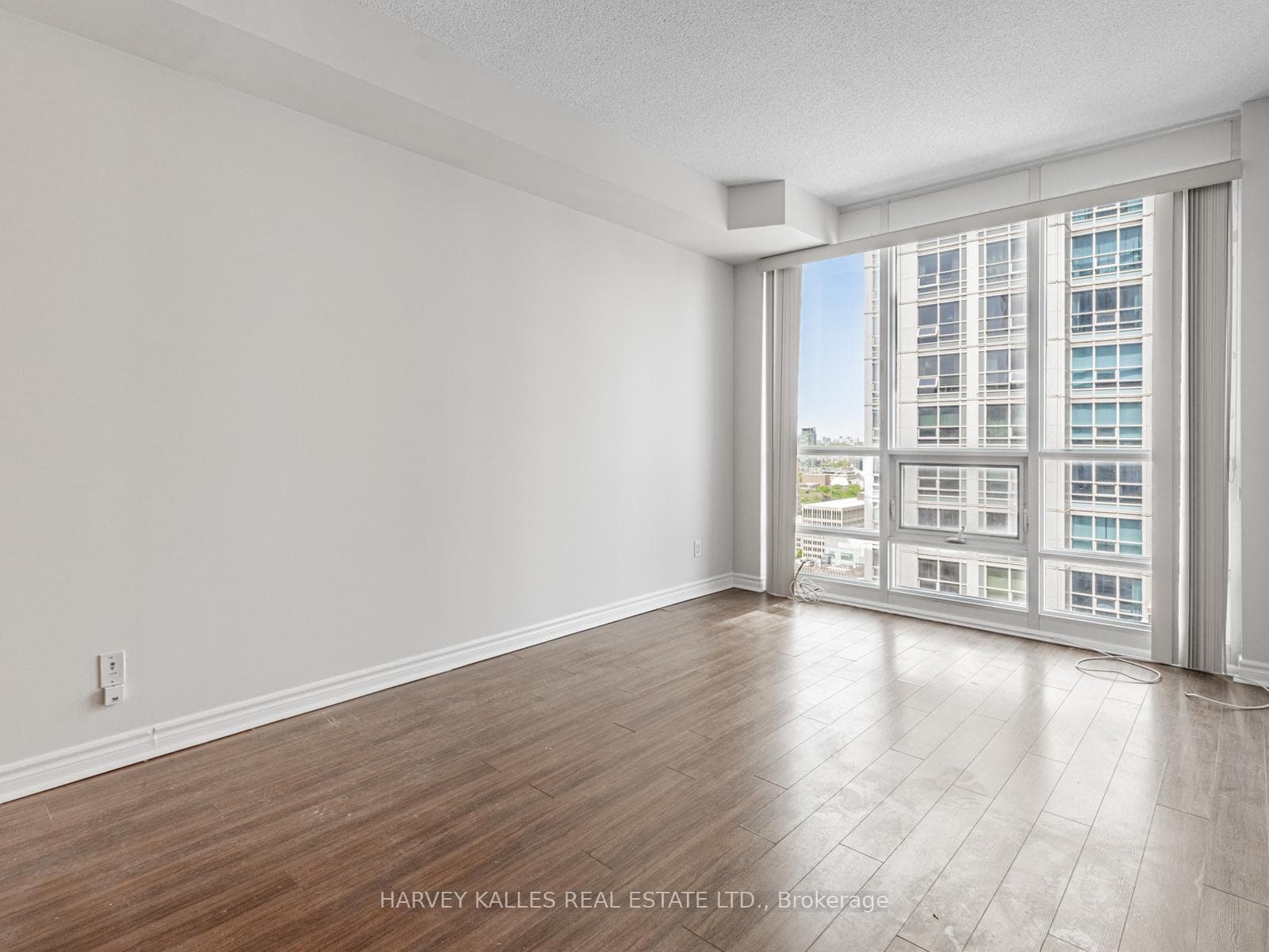 761 Bay Street Unit 3413 photo 6