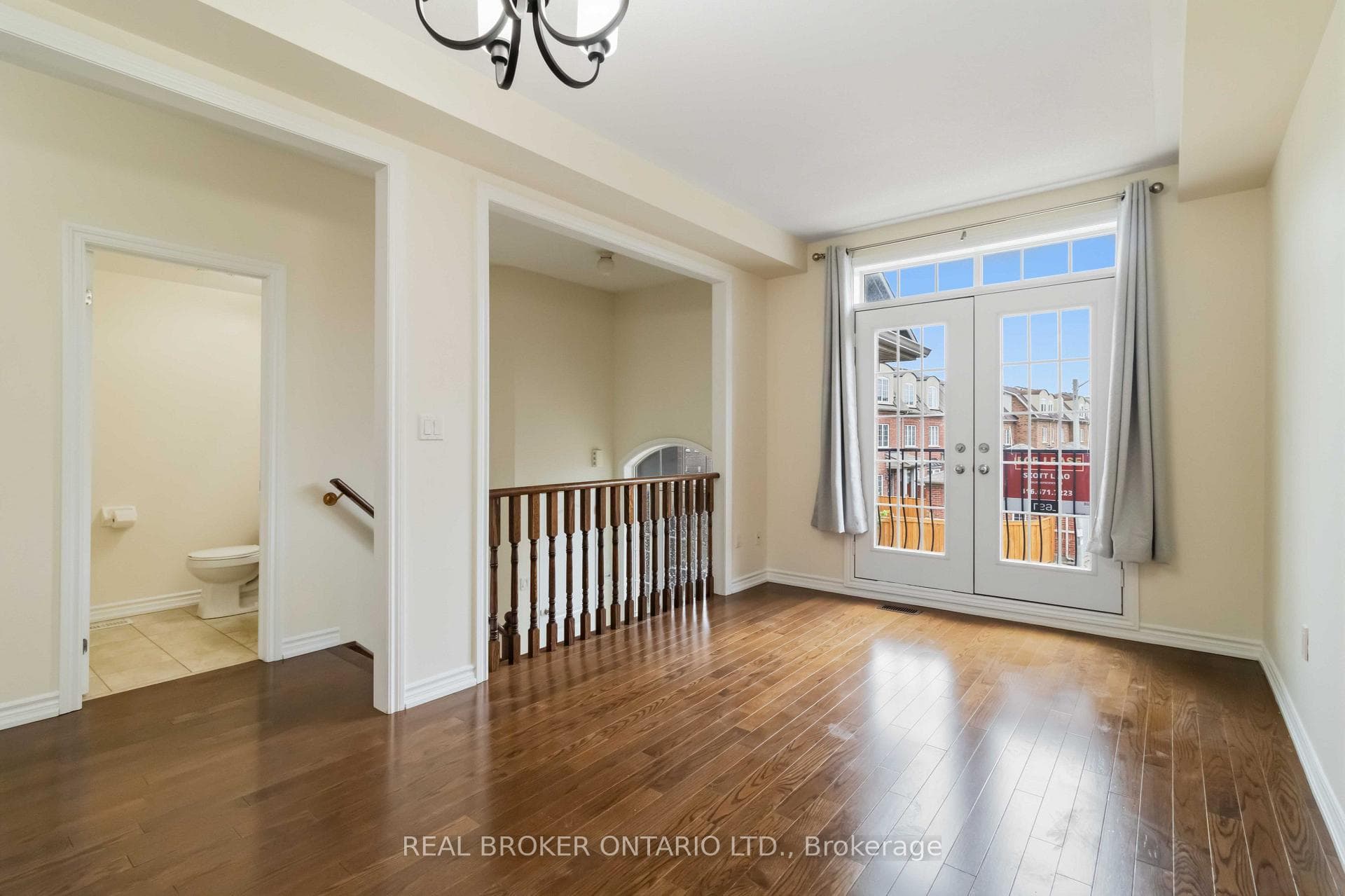 27 Mccartney Street Unit MAIN photo 4
