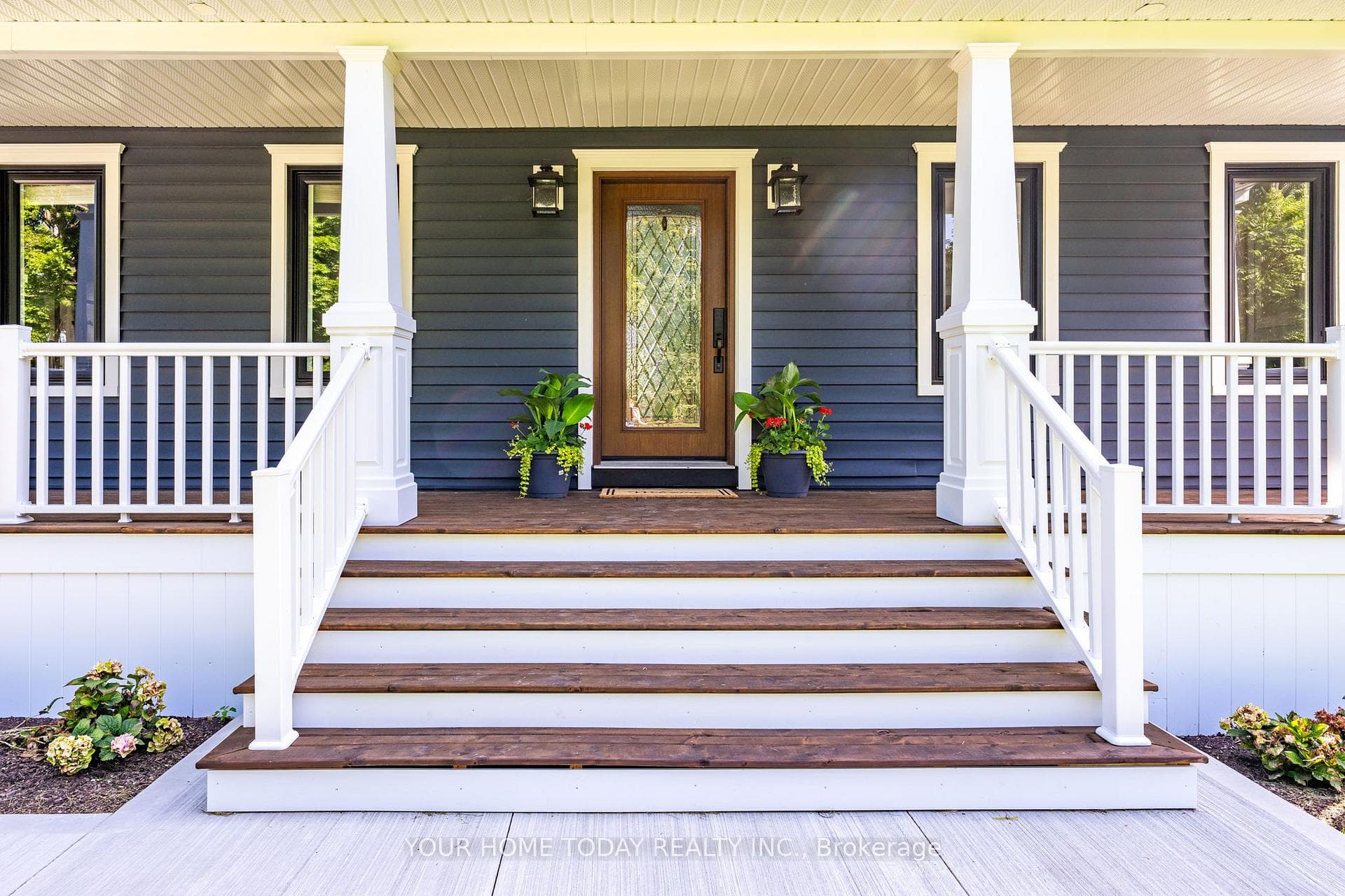 4925 Trafalgar Road photo 3