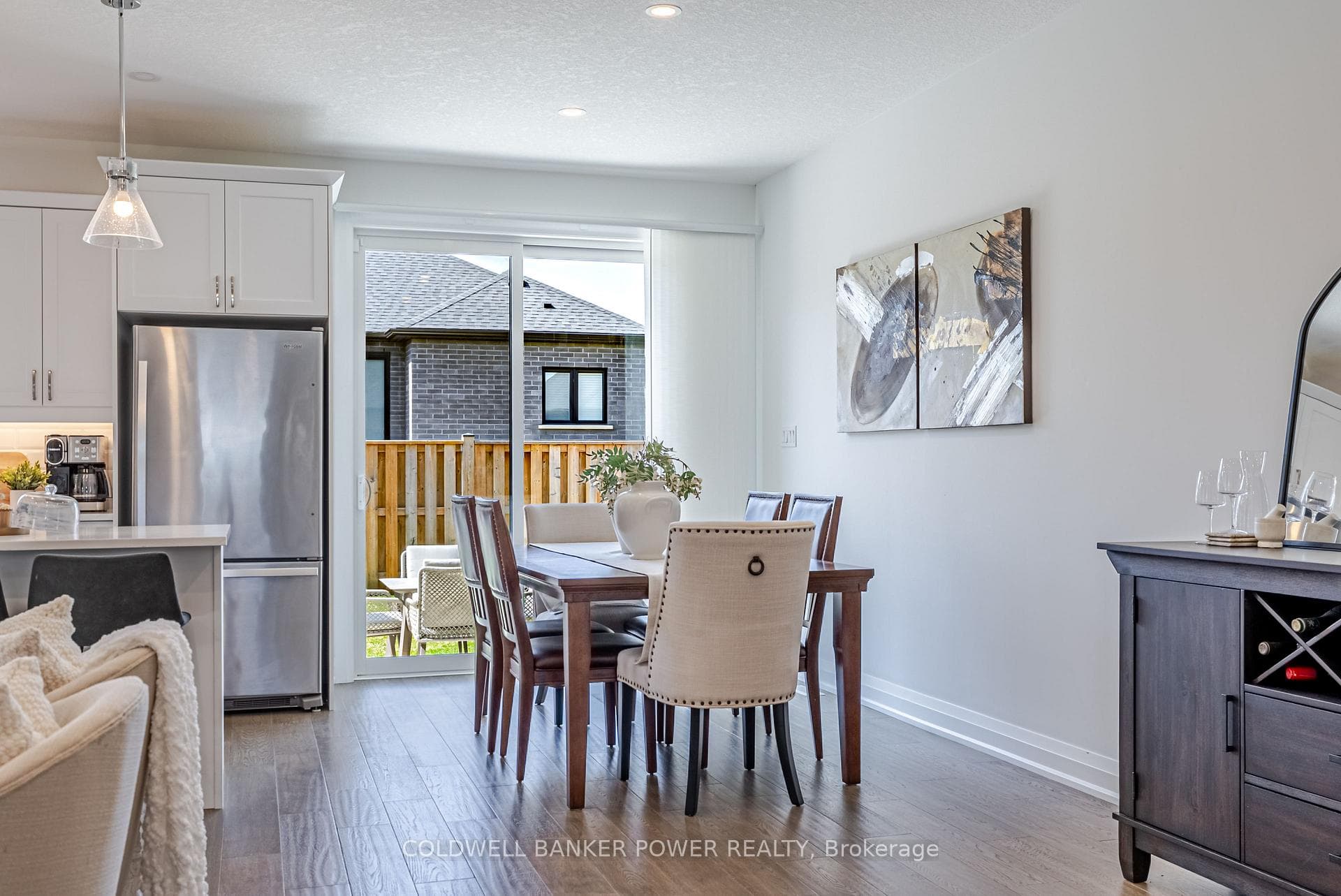 383 Daventry Way Unit 64 photo 16