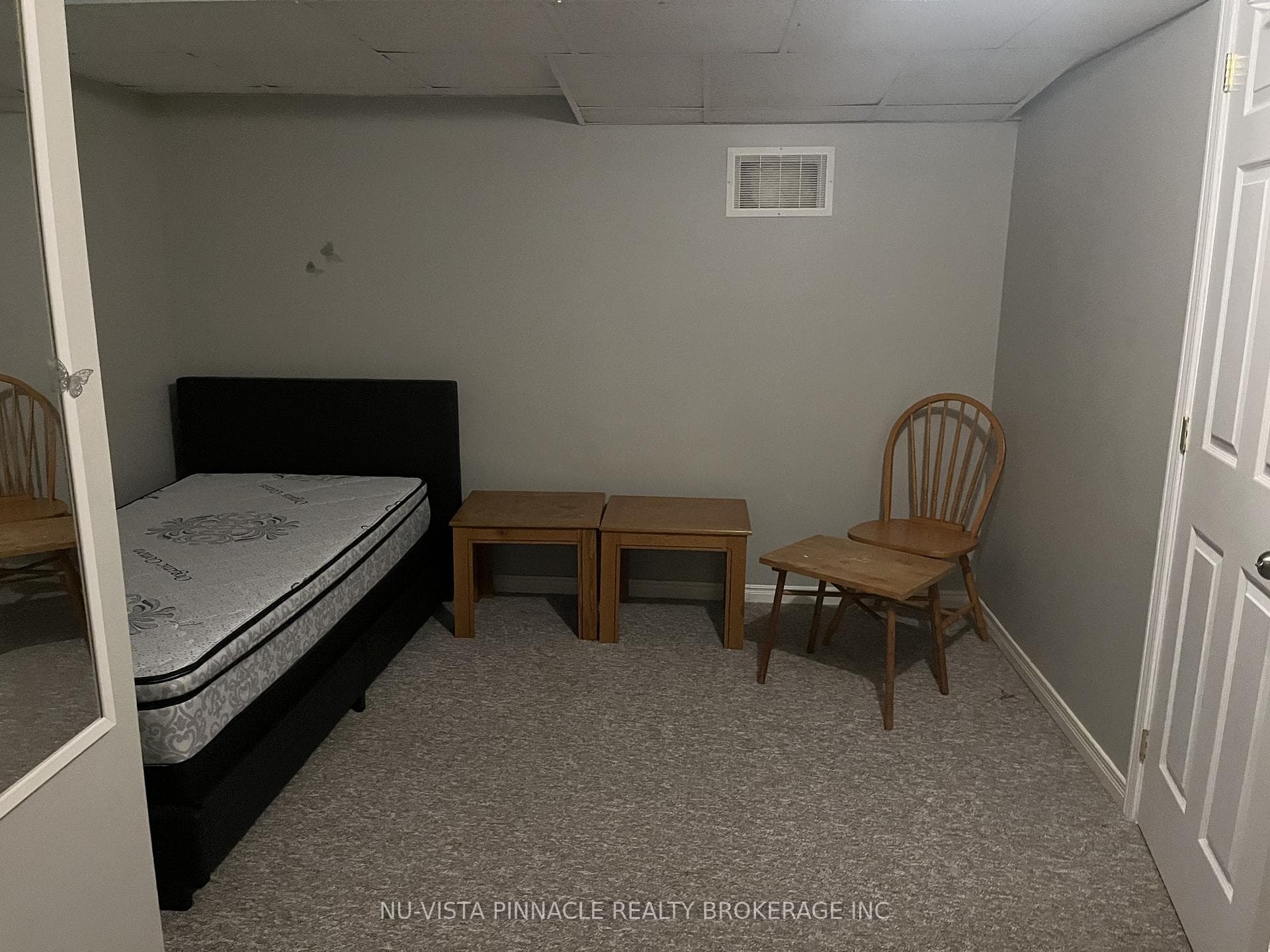101 Castlegrove Boulevard photo 25