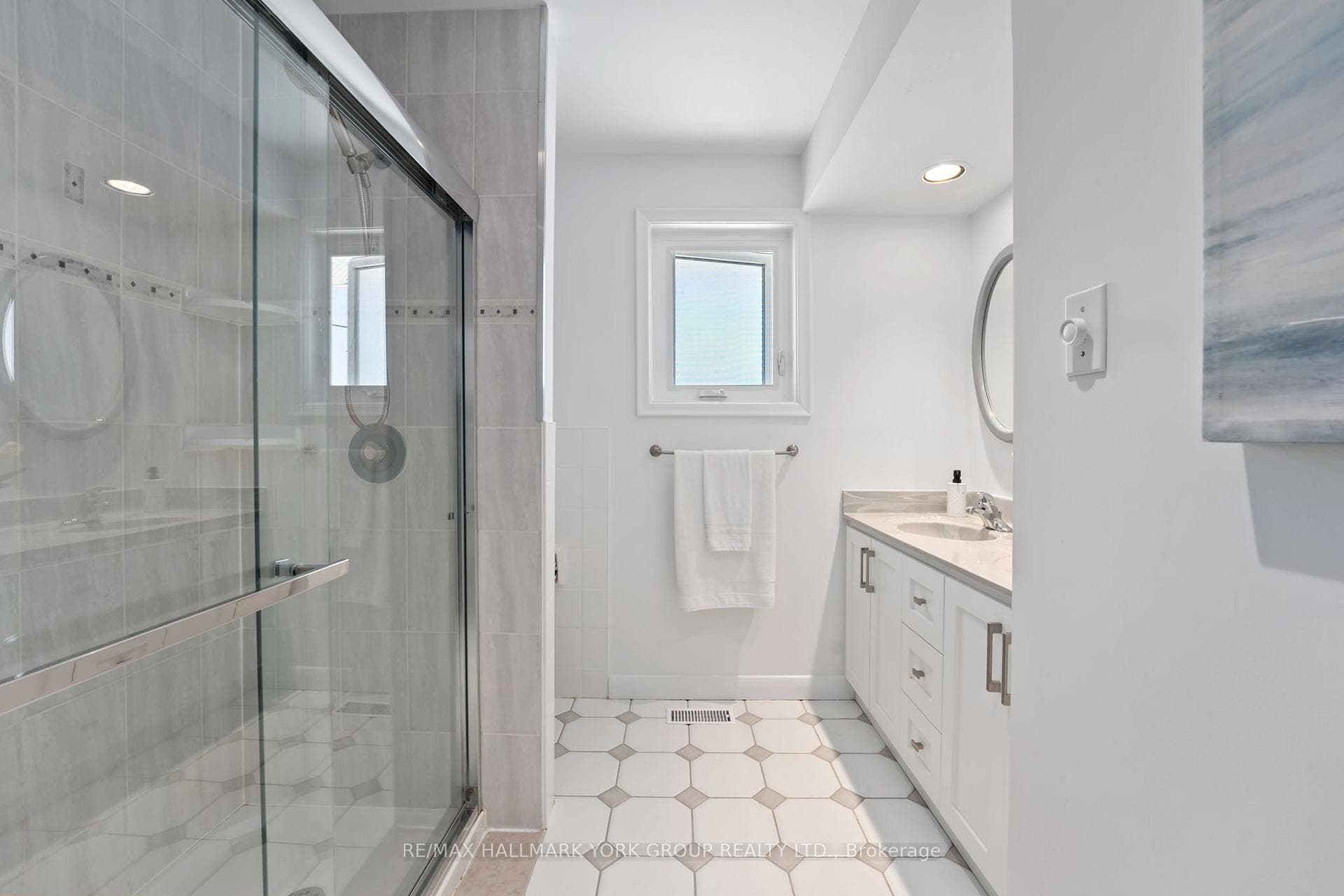51 Sloley Road photo 20