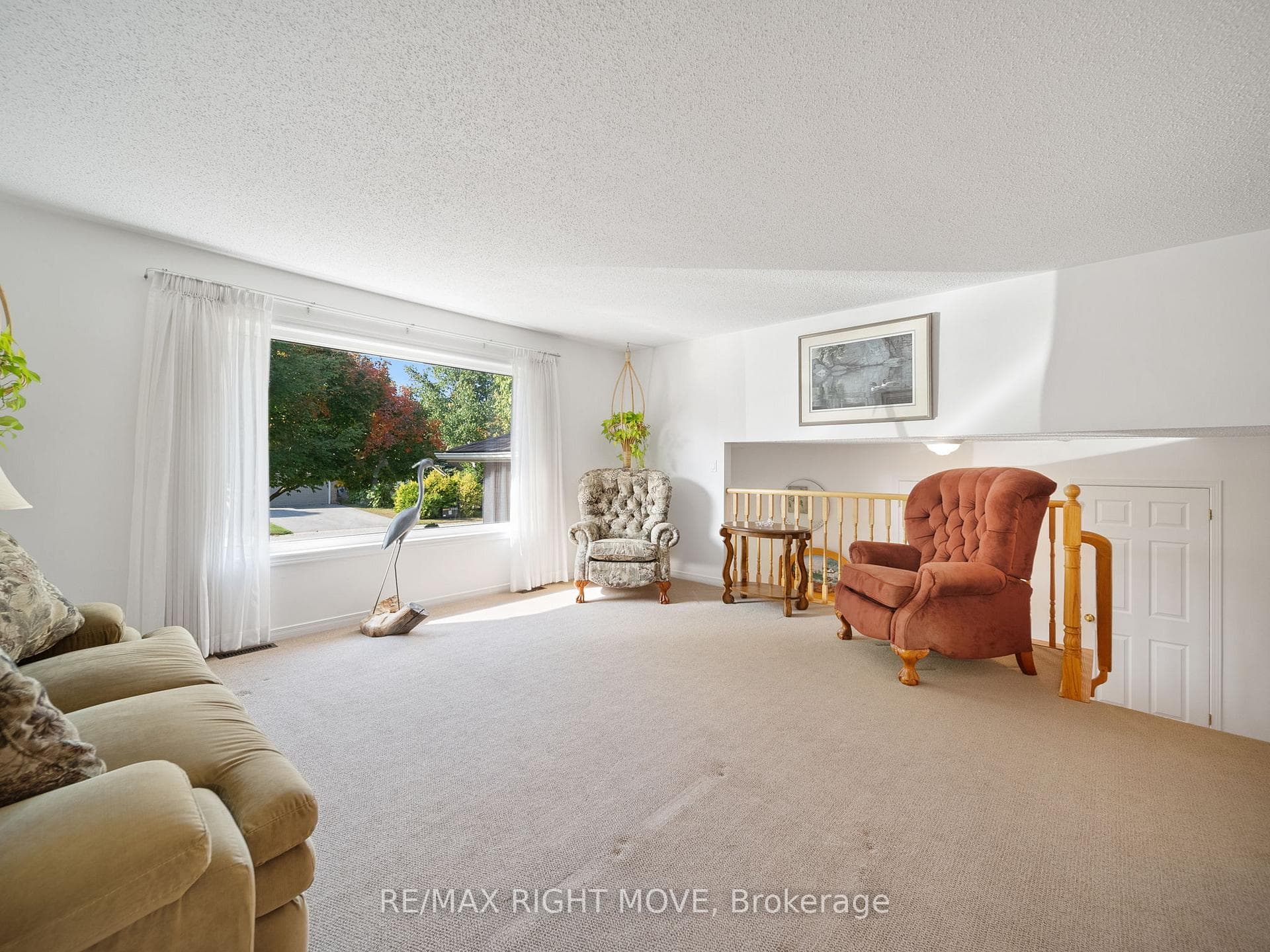 73 Carter Crescent photo 18