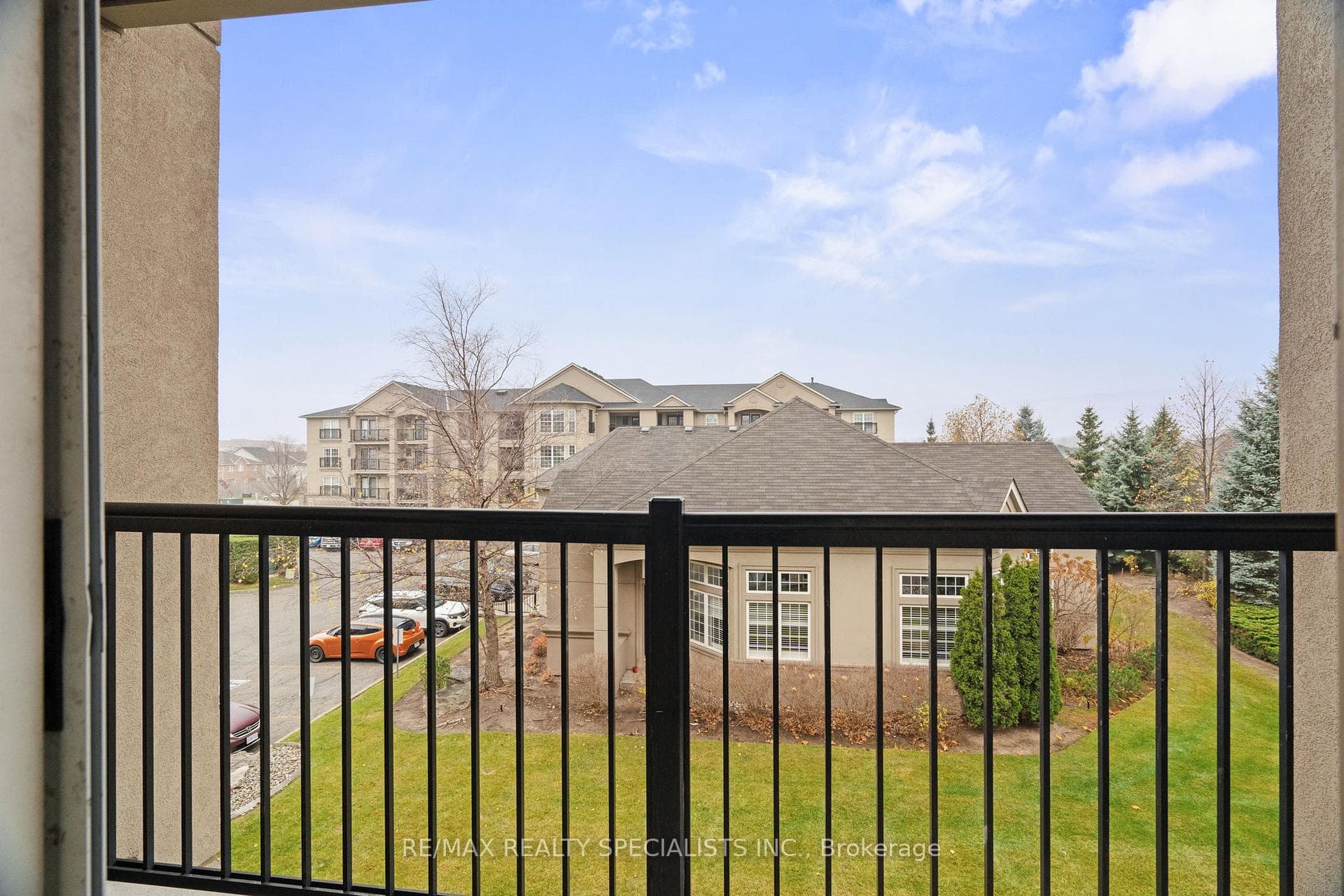 1479 Maple Avenue Unit 304 photo 23