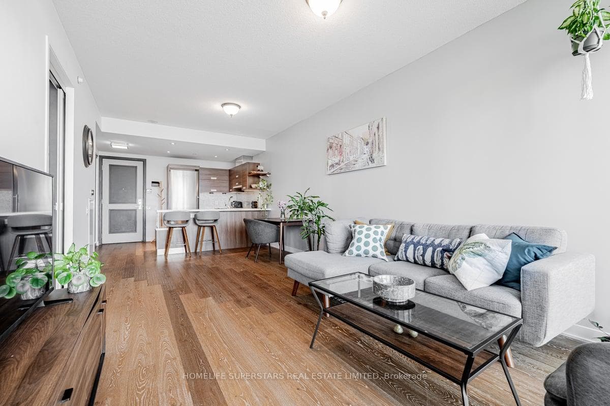 90 Park Lawn Road Unit 1509 photo 8
