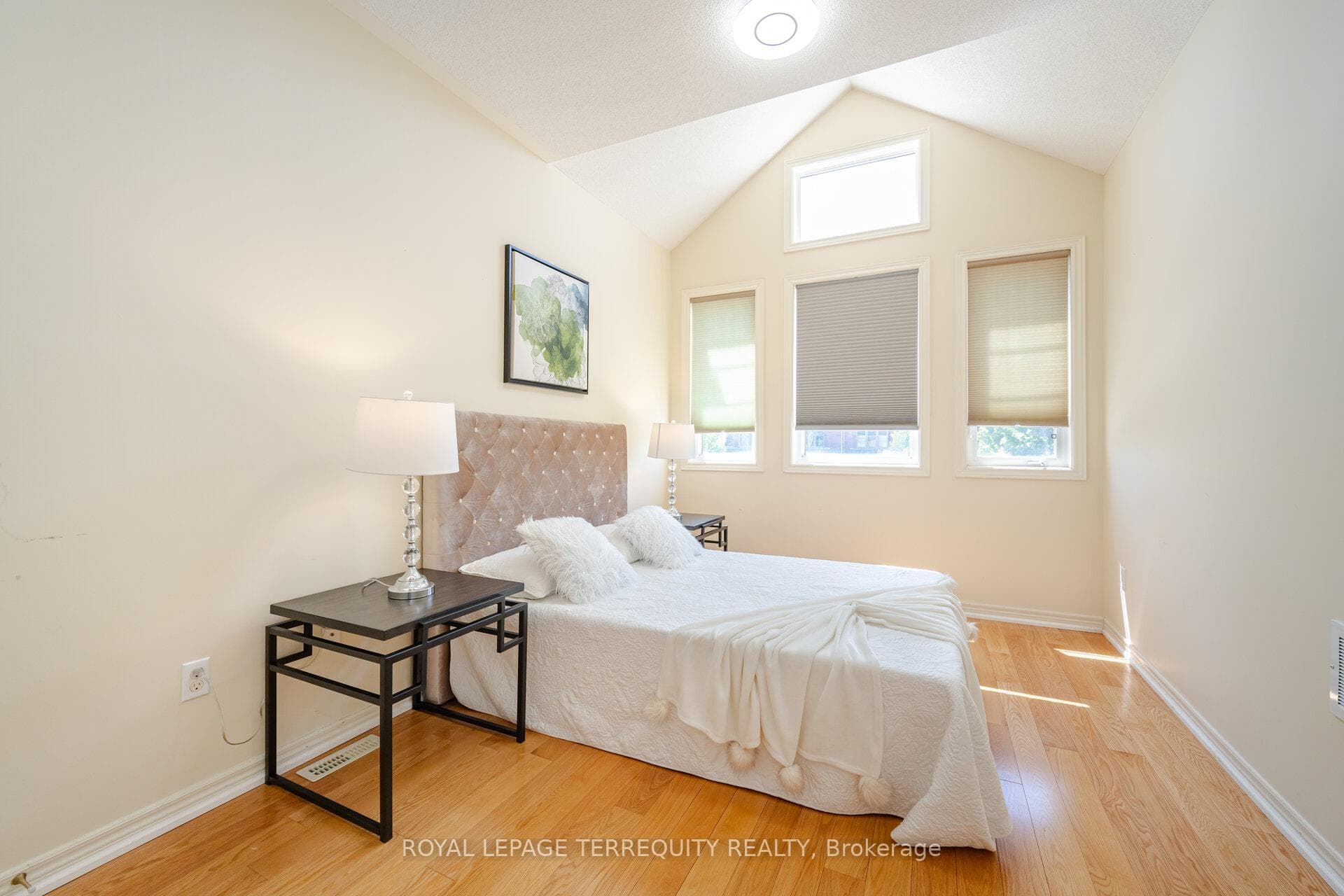 36 Chokecherry Crescent photo 28