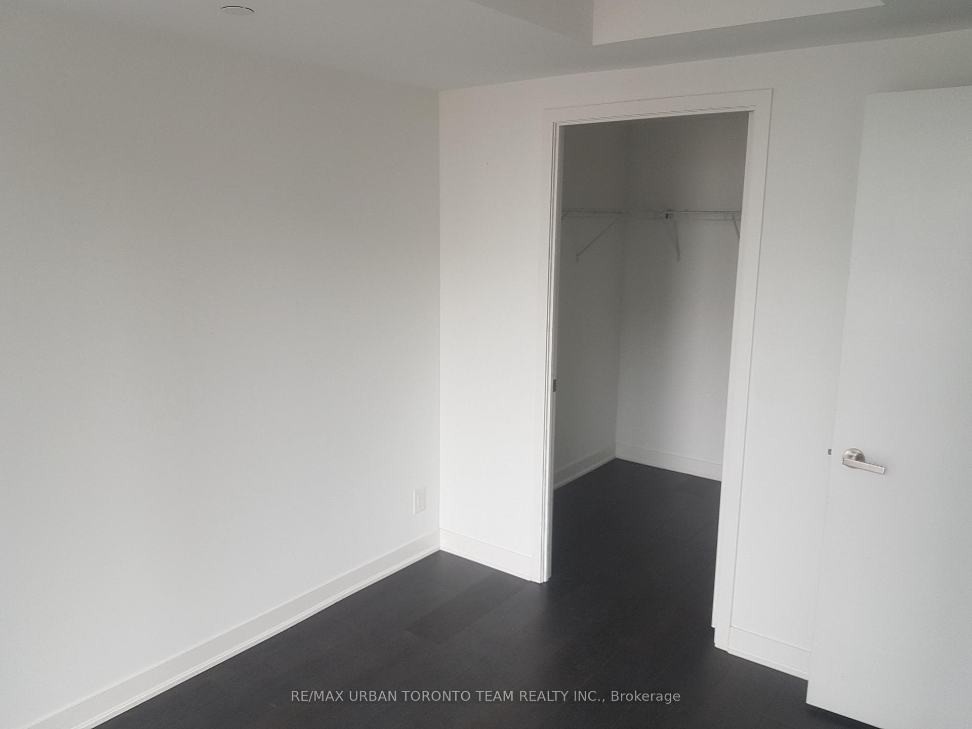 88 Harbour Street Unit 2009 photo 12