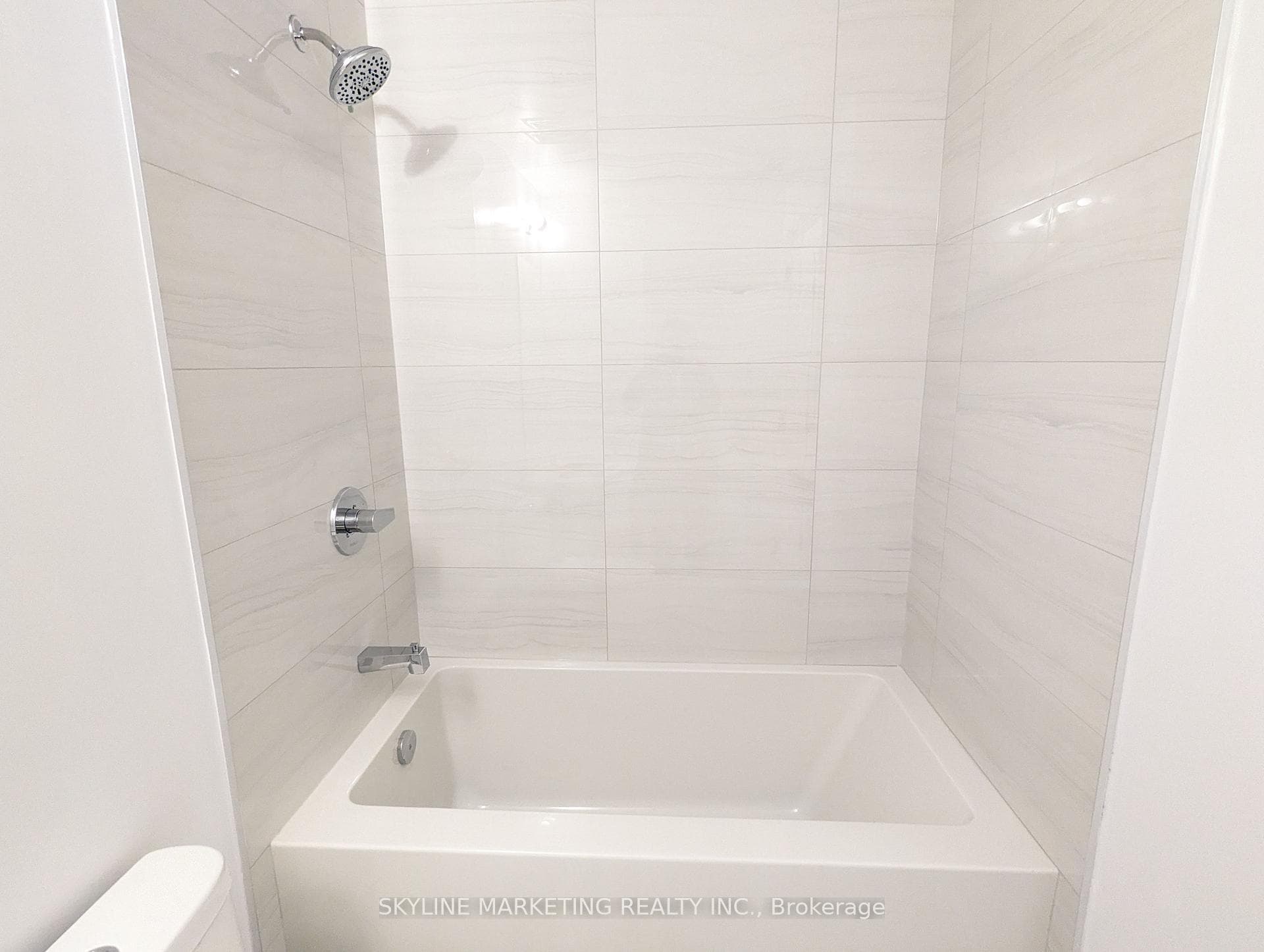 2450 Old Bronte Road Unit 524 photo 11