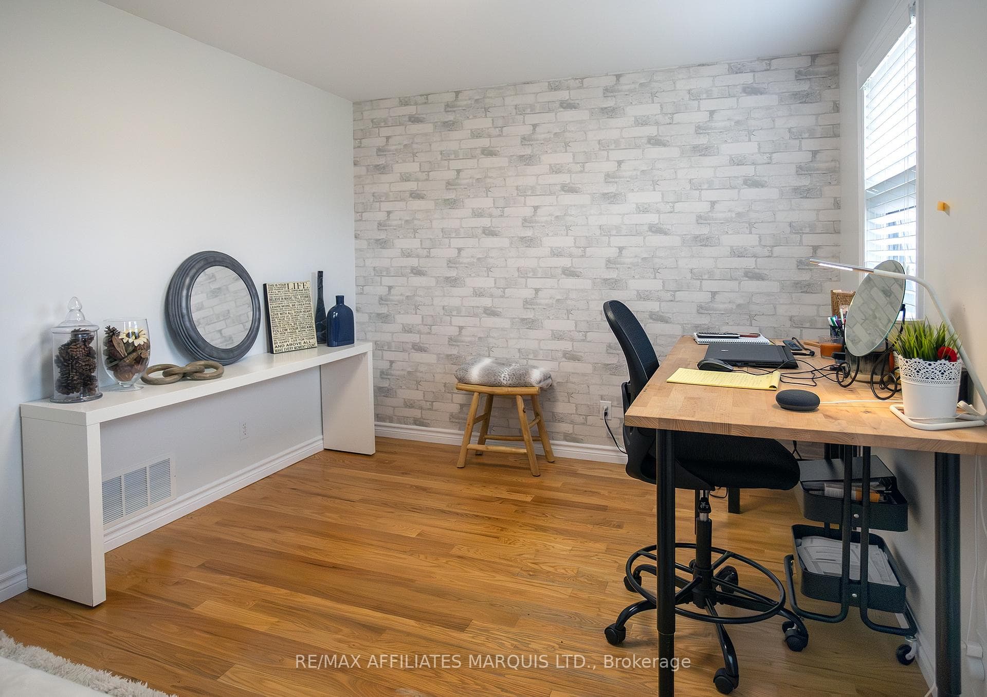 12118 Lakeshore Drive photo 46