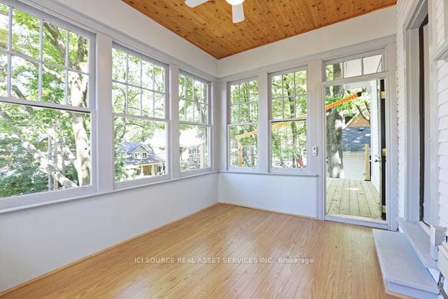 89 Balsam Avenue photo 18