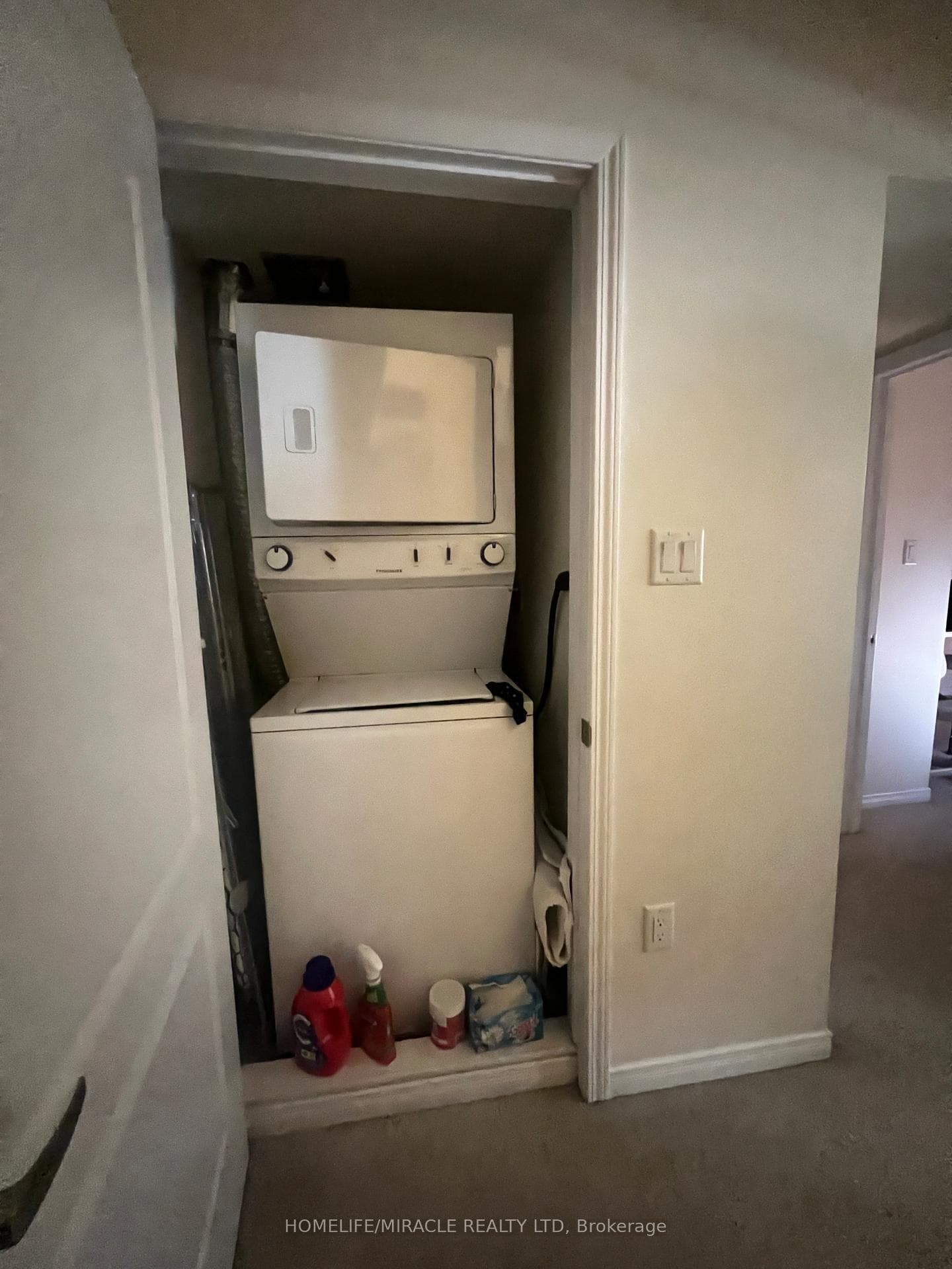 2441 Greenwich Drive Unit 16 photo 20
