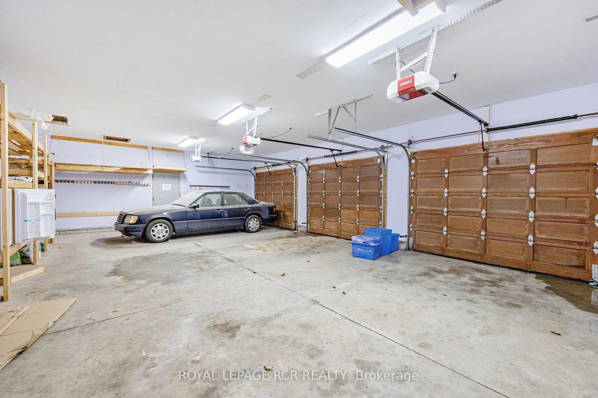 2155 19th Side Road photo 40
