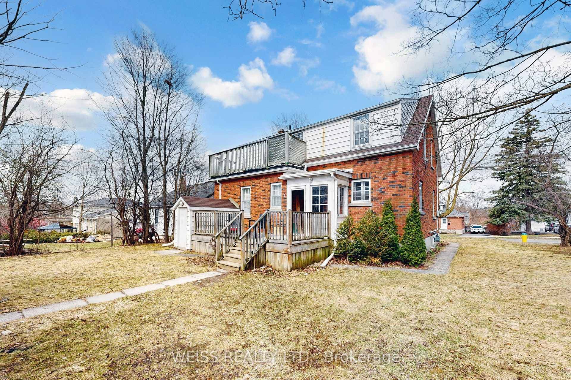 261 Wolsely Street photo 34