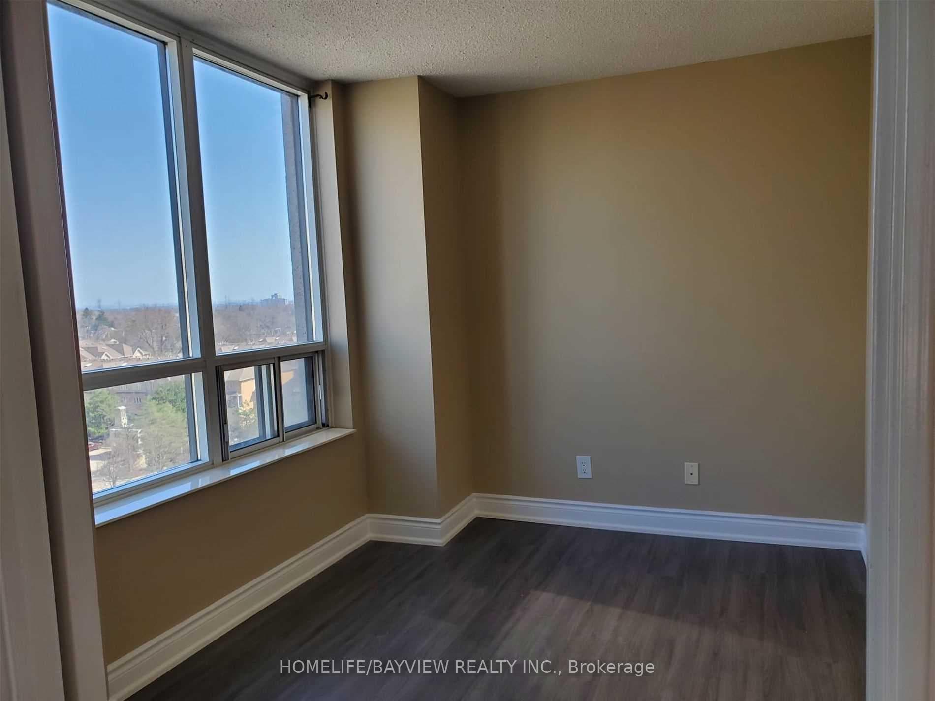 15 NORTHTOWN Way Unit 1018 photo 6