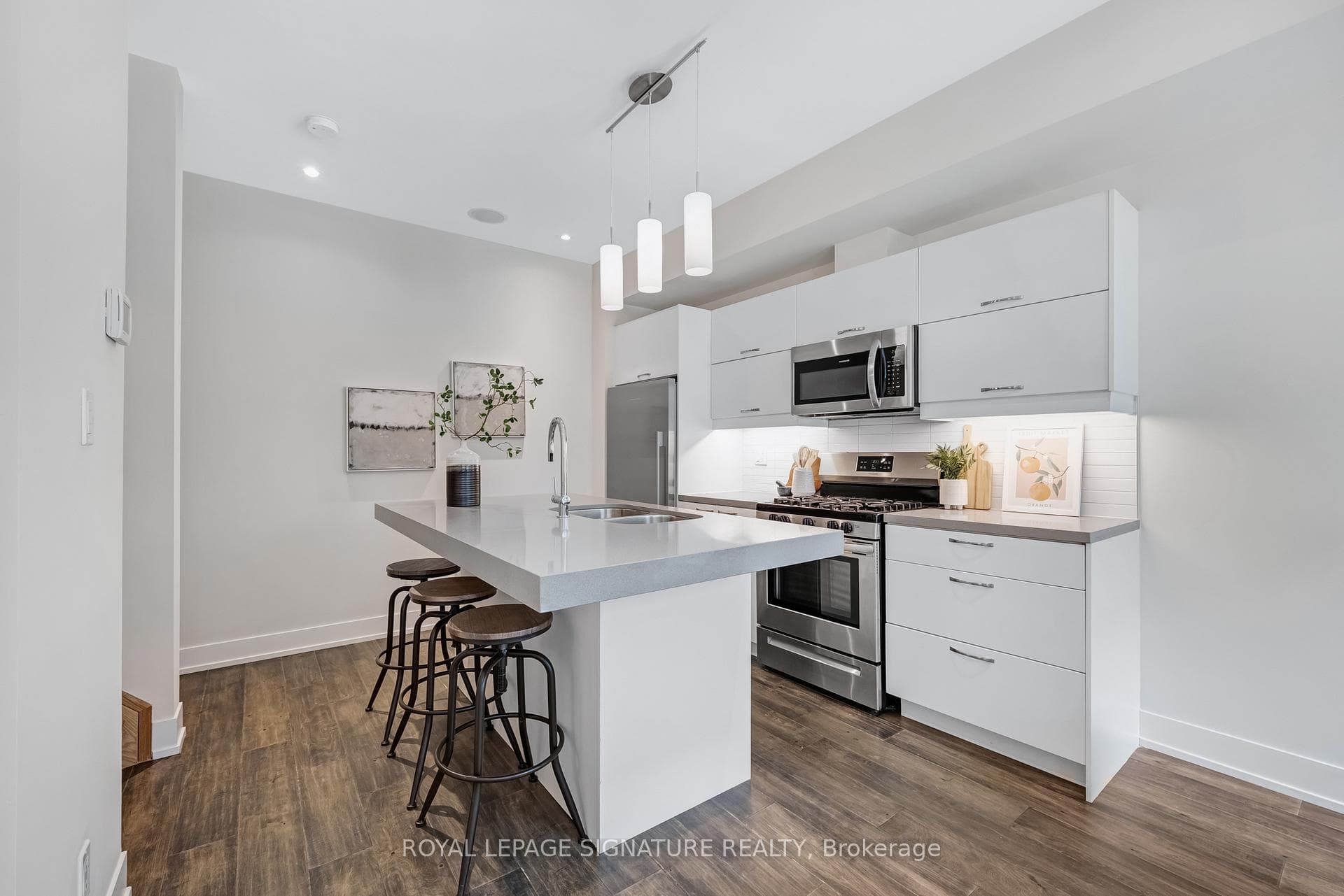 46 Curzon Street Unit 315 photo 8