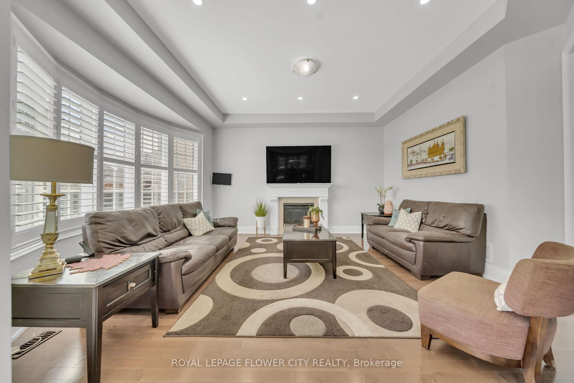 9 Balloon Crescent photo 23