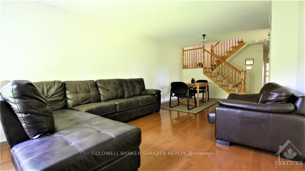 108 STONEBRIAR Drive photo 8