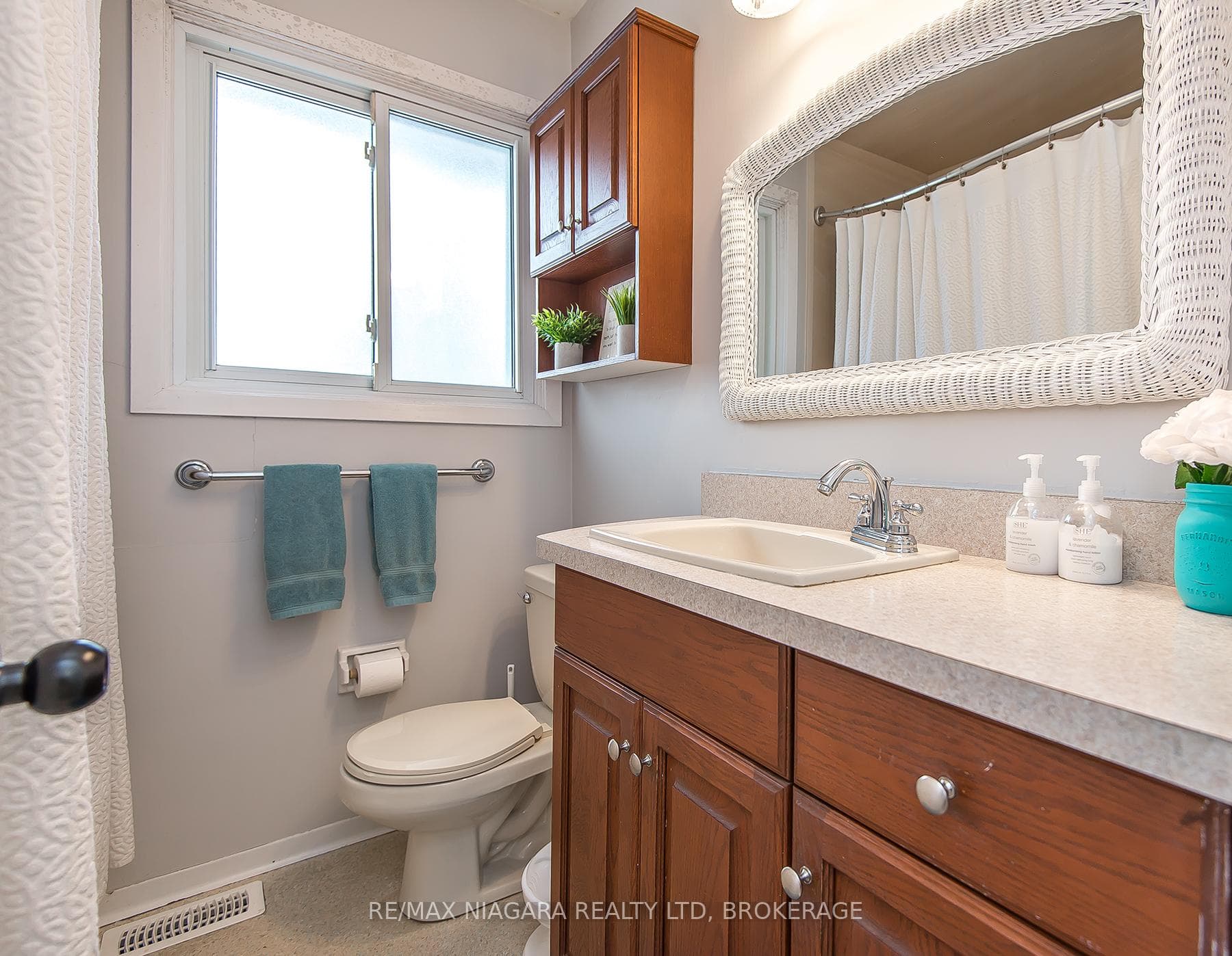 5 Glen Avenue photo 19