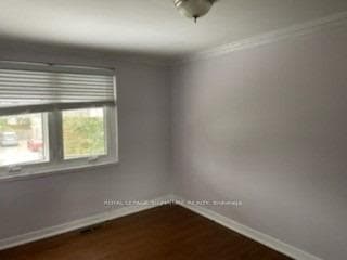 94 Woodfern Drive Unit Upper photo 4