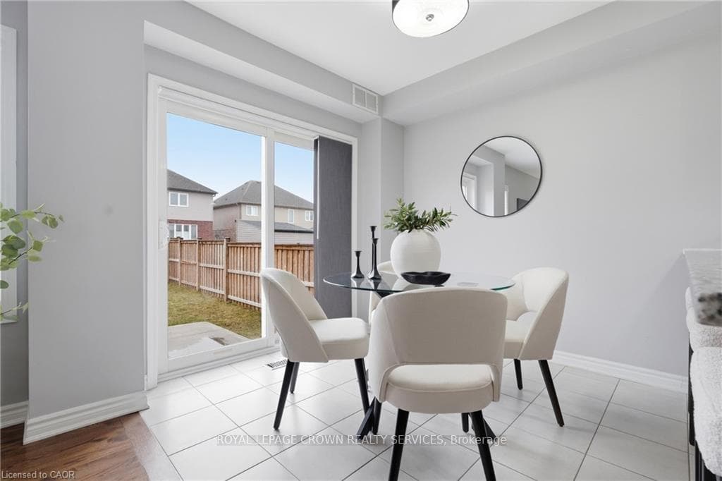 125 Watermill Street photo 18