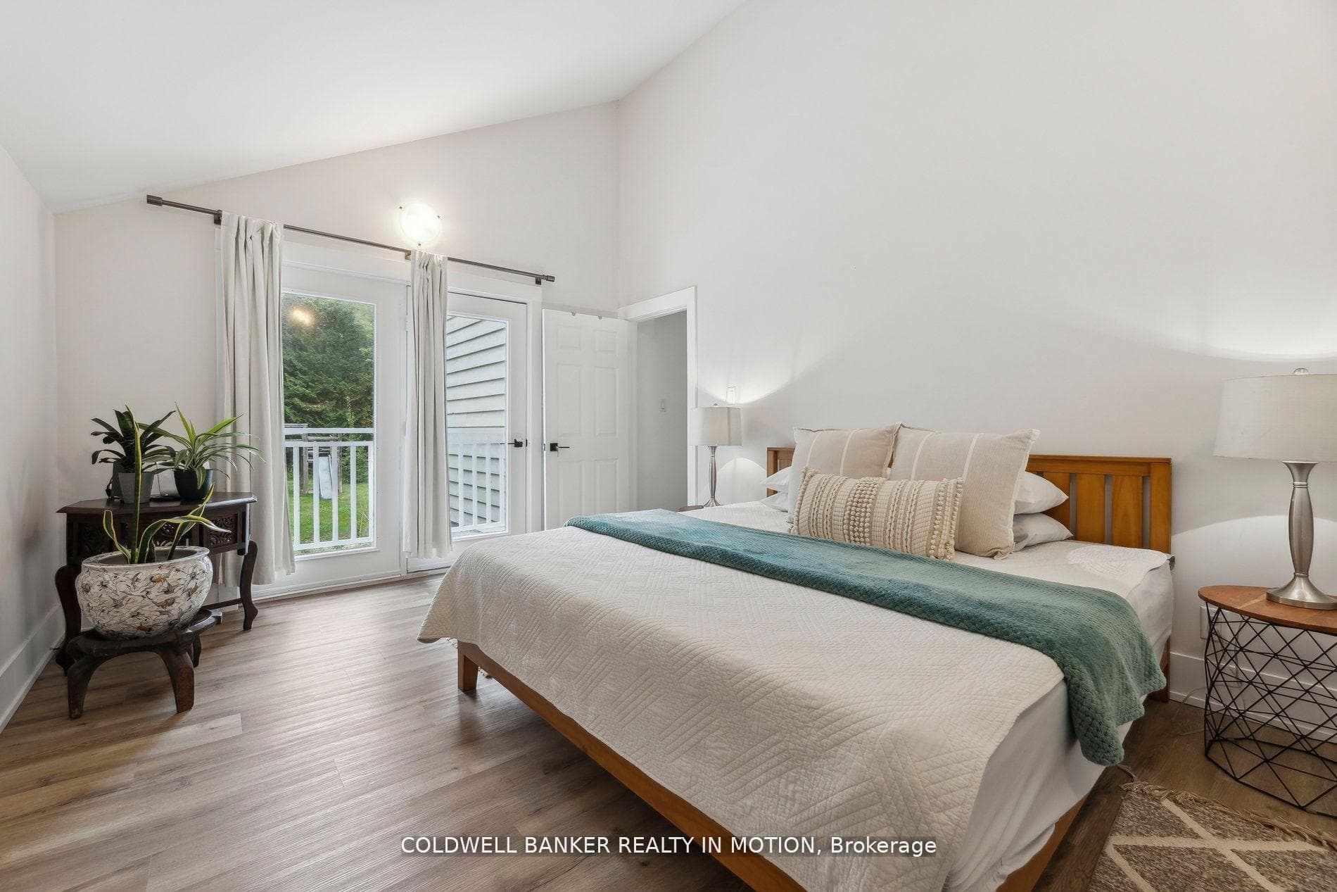 504 Birch Point Road photo 16