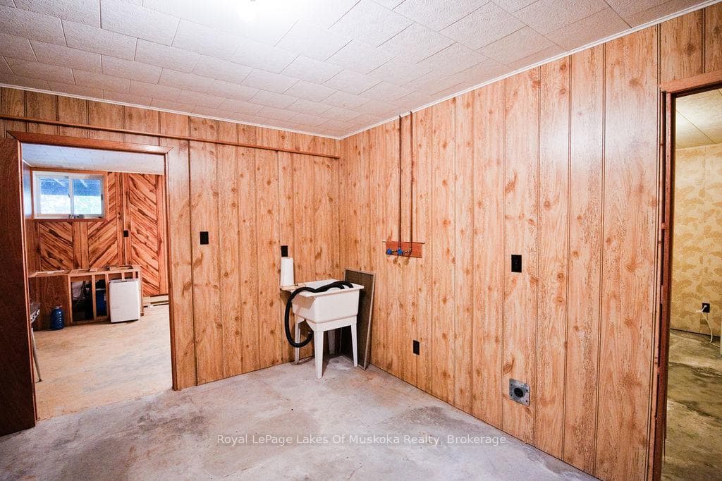 Lower Level Laundry Room
