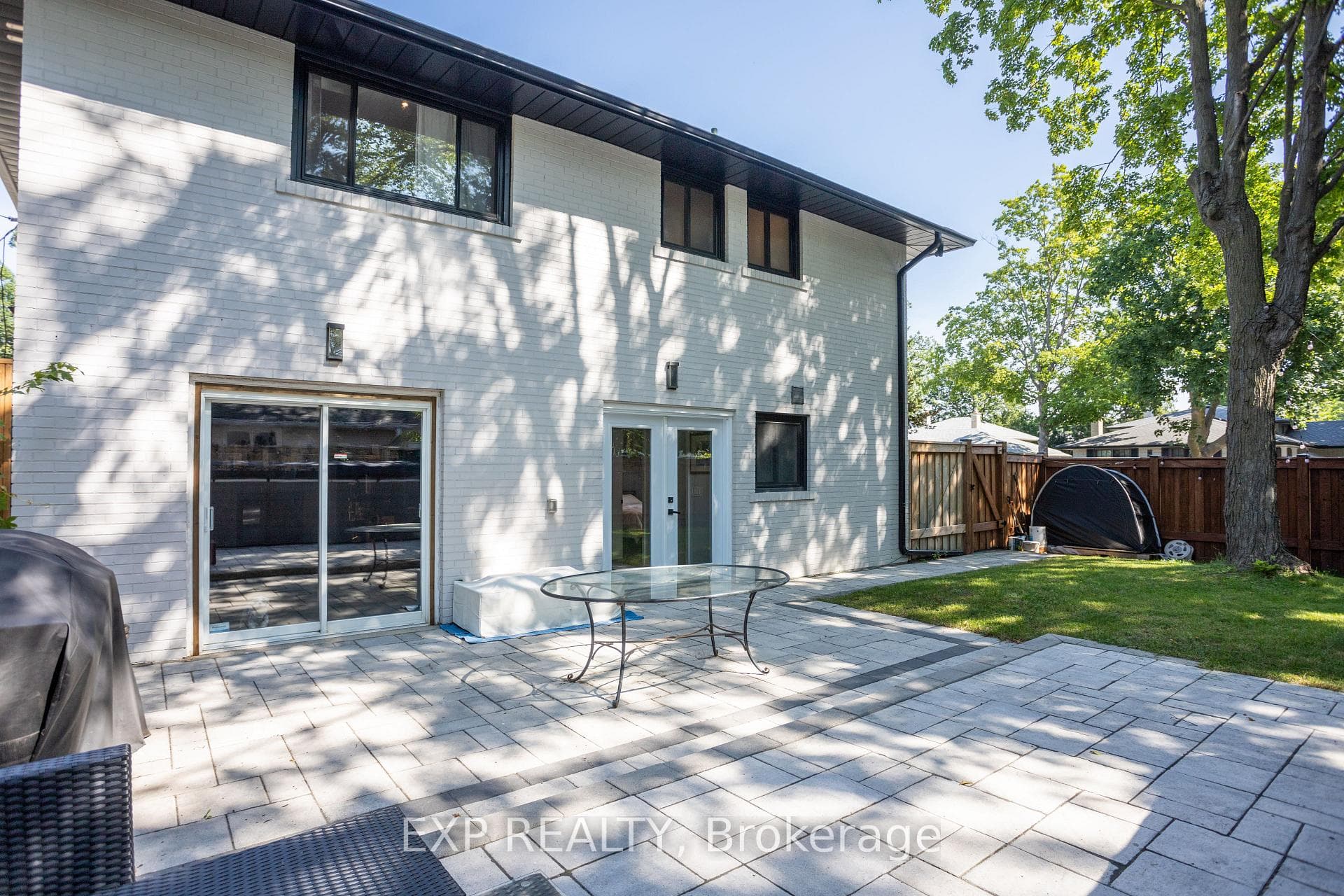 18 Winsdale Road photo 32