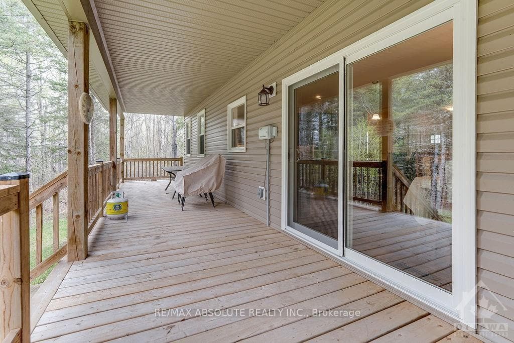 10409 SHAW Road photo 27