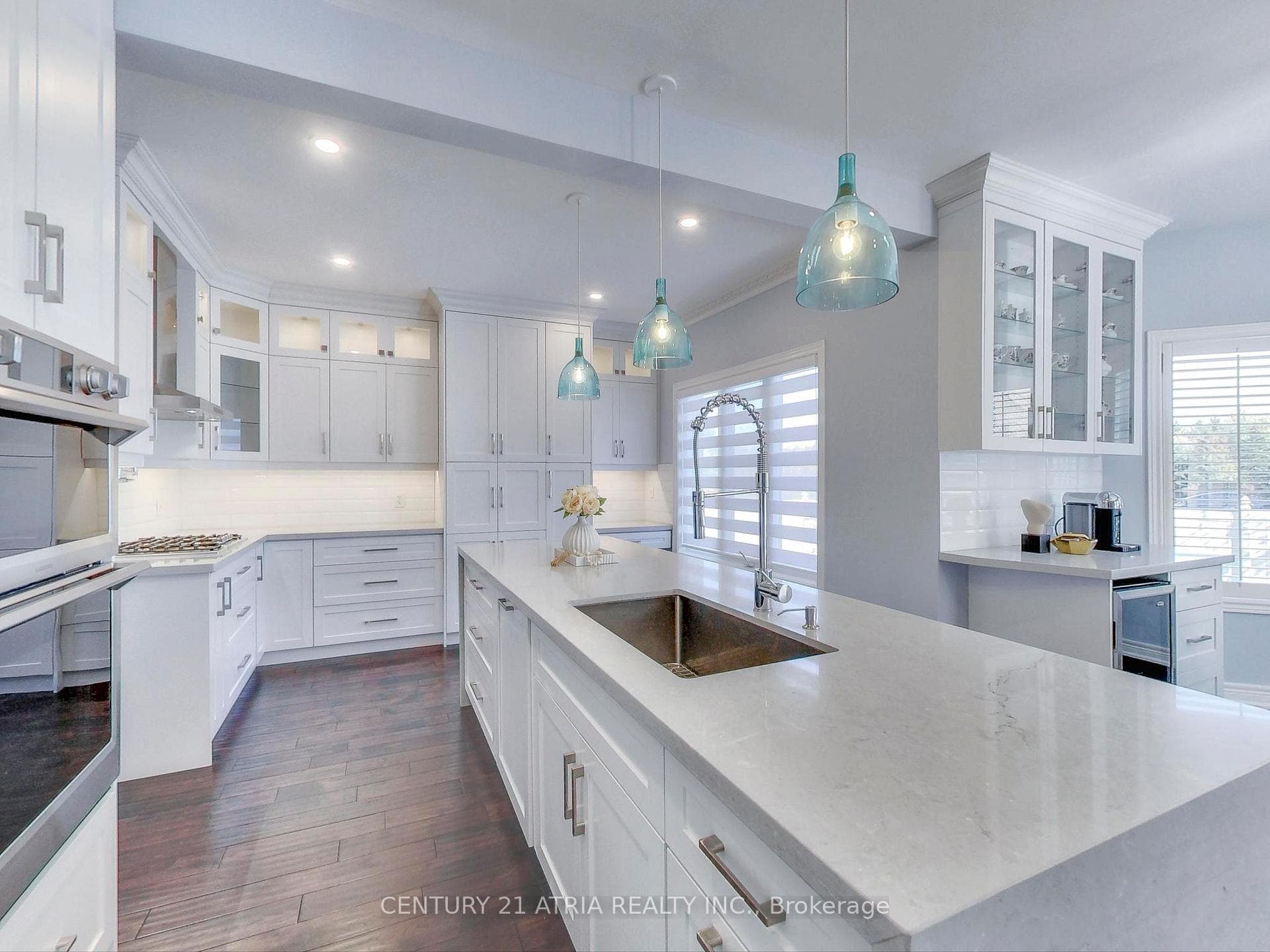 2 Whalen Court photo 8