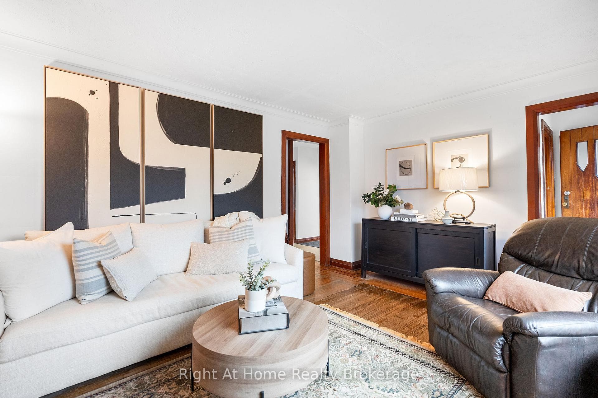 22 Fir Avenue photo 4