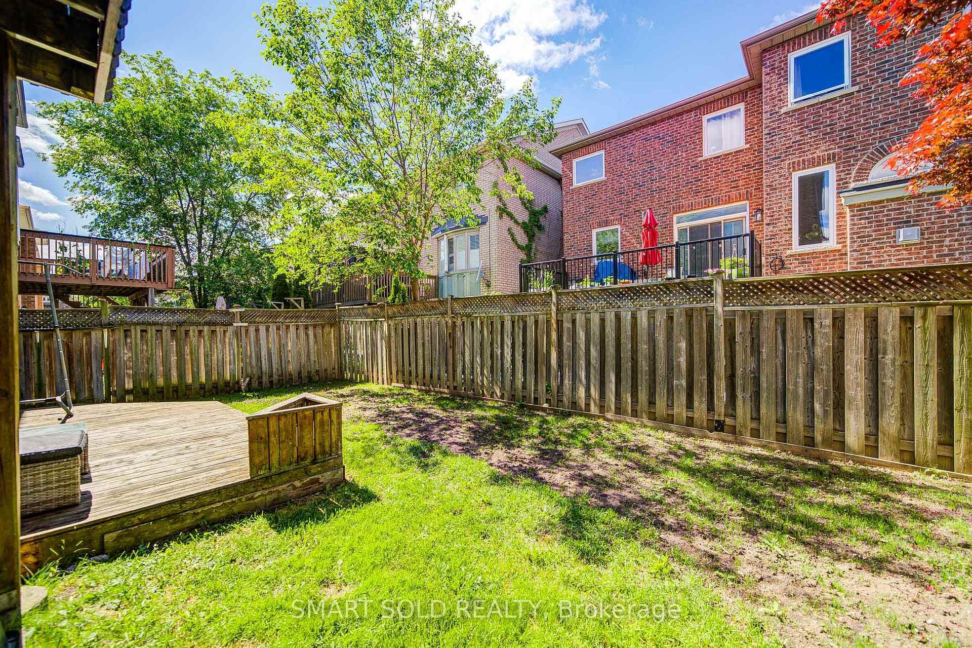 122 Mistysugar Trail photo 50