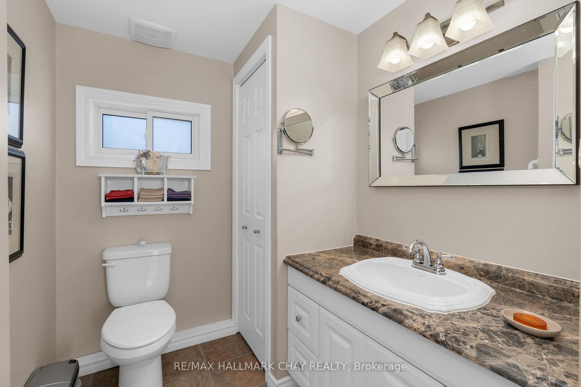 4976 25th Side Road Unit 42 photo 14