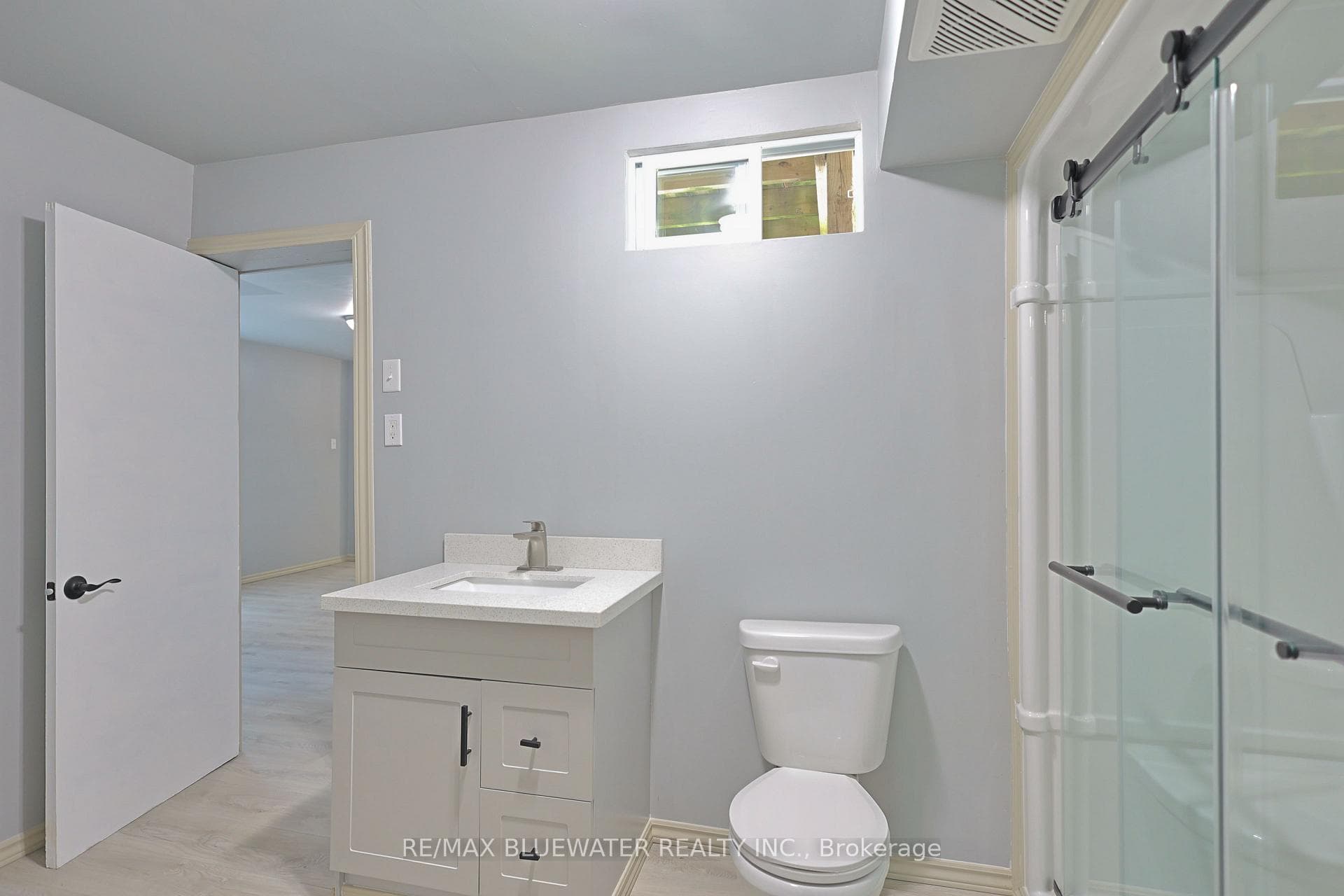 76 Franklin Street photo 26