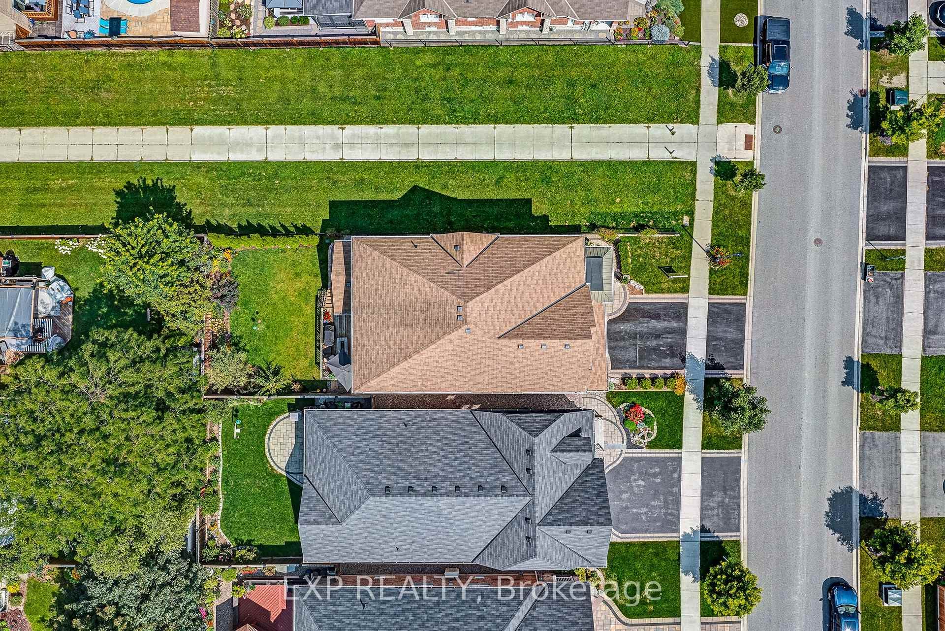 22 Nathan Avenue photo 37