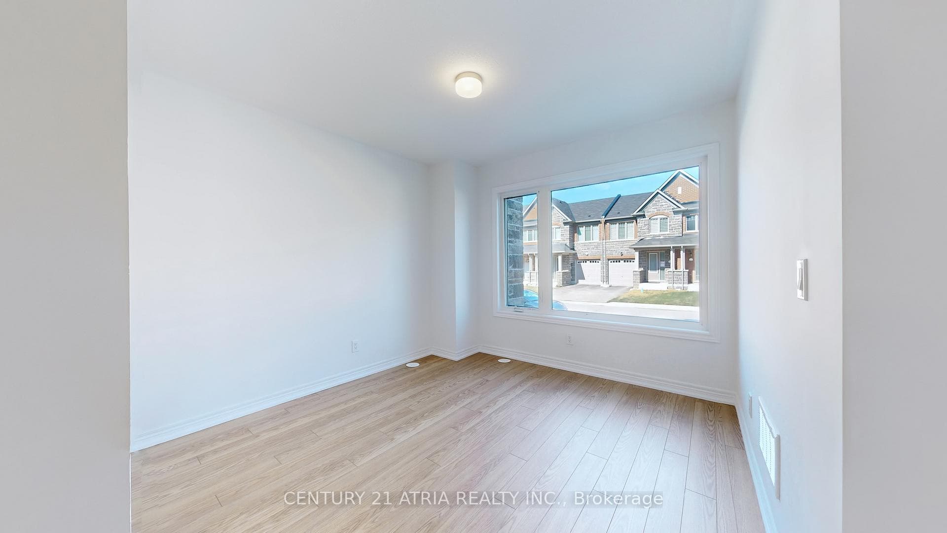 150 Lageer Drive photo 6