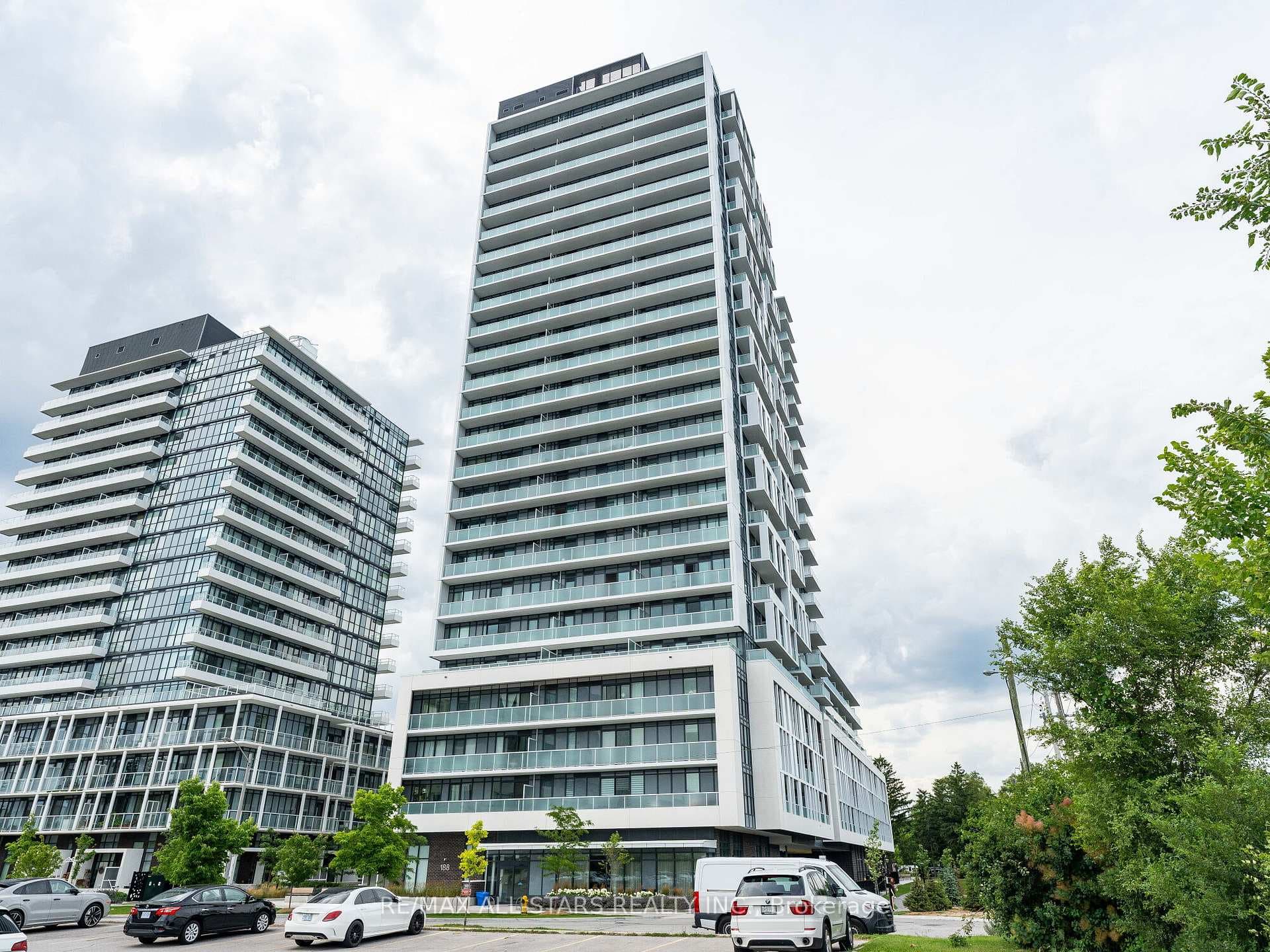 188 Fairview Mall Drive Unit 1512 photo 2
