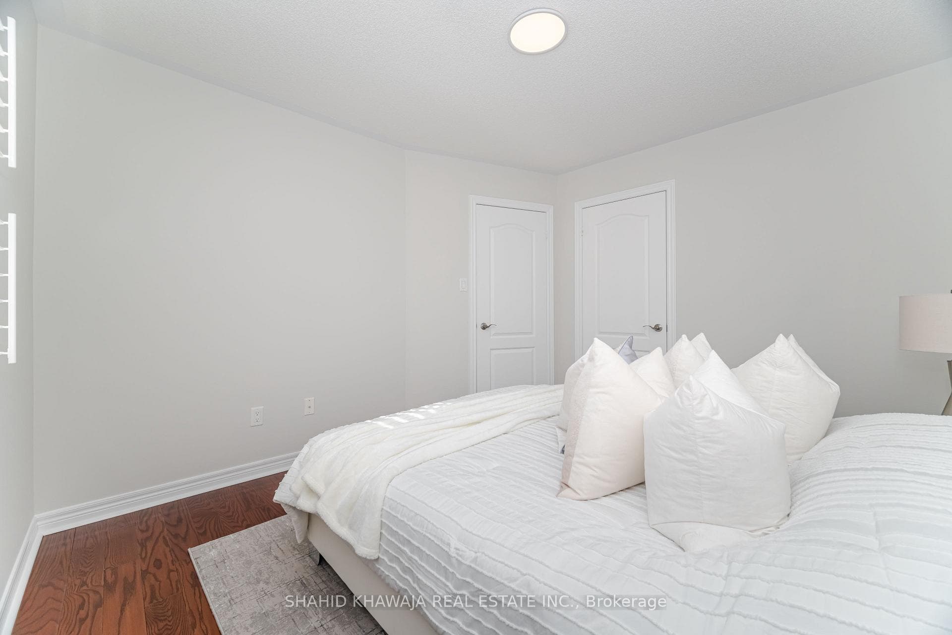 480 Nairn Circle photo 23