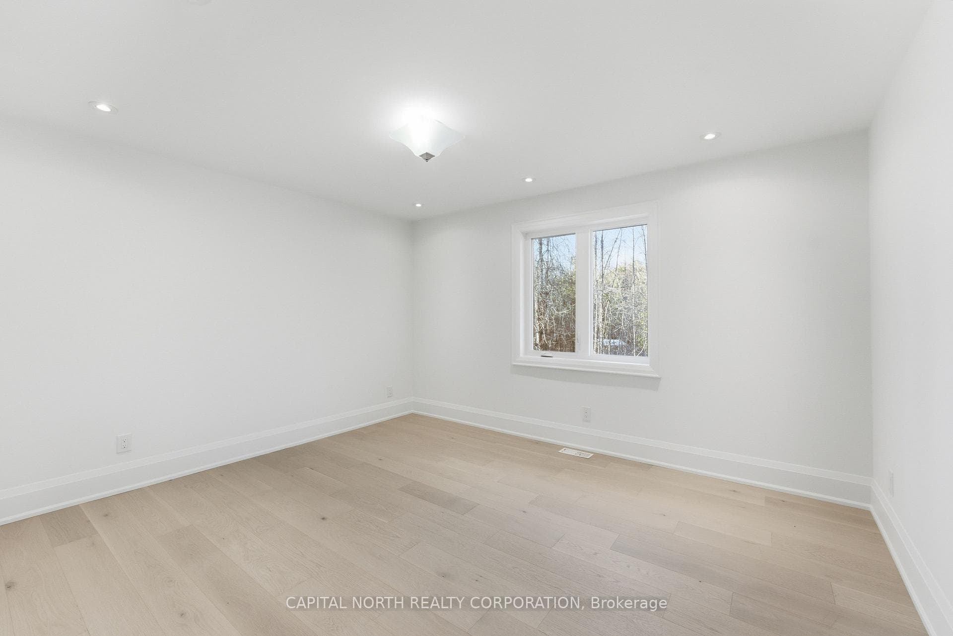 26375 Woodbine Avenue photo 25