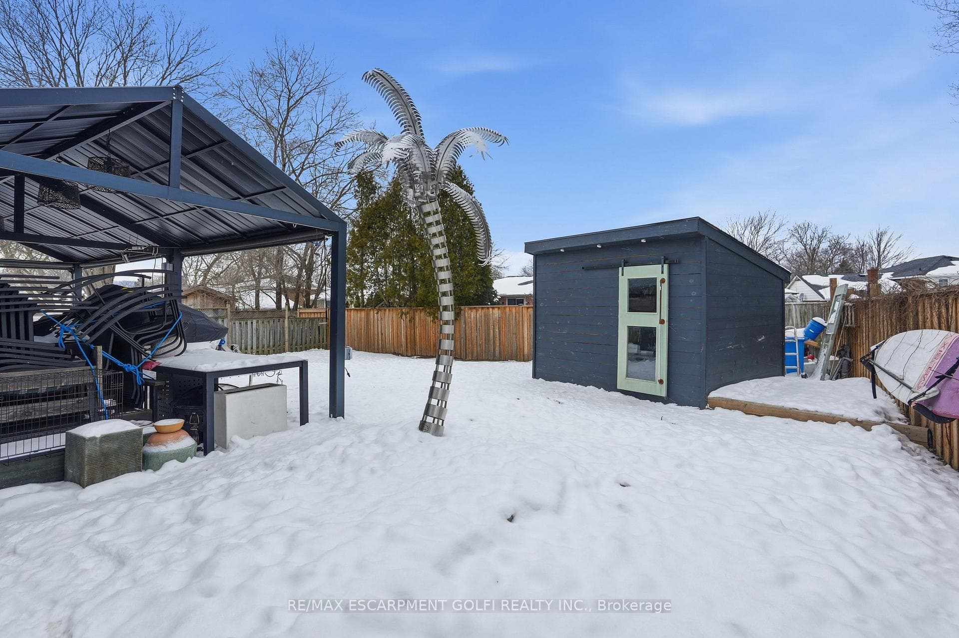 417 Elizabeth Street photo 35