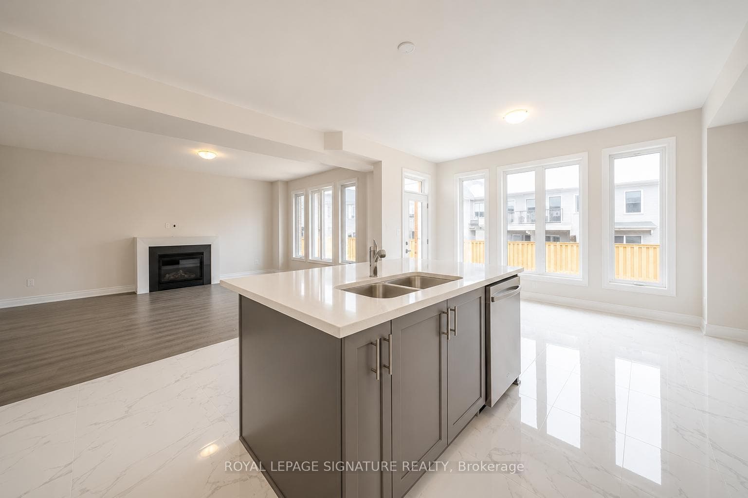 109 York Drive photo 6