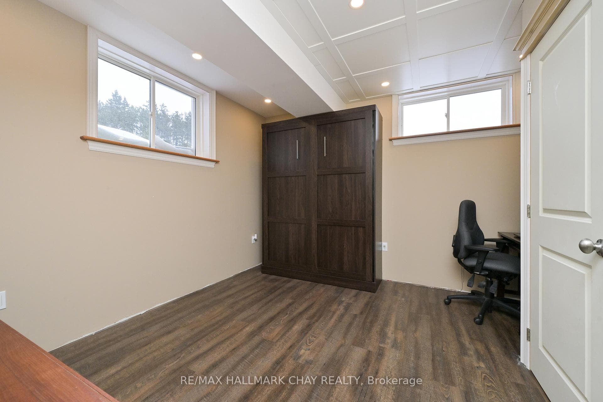 11 Harry Parker Place photo 31
