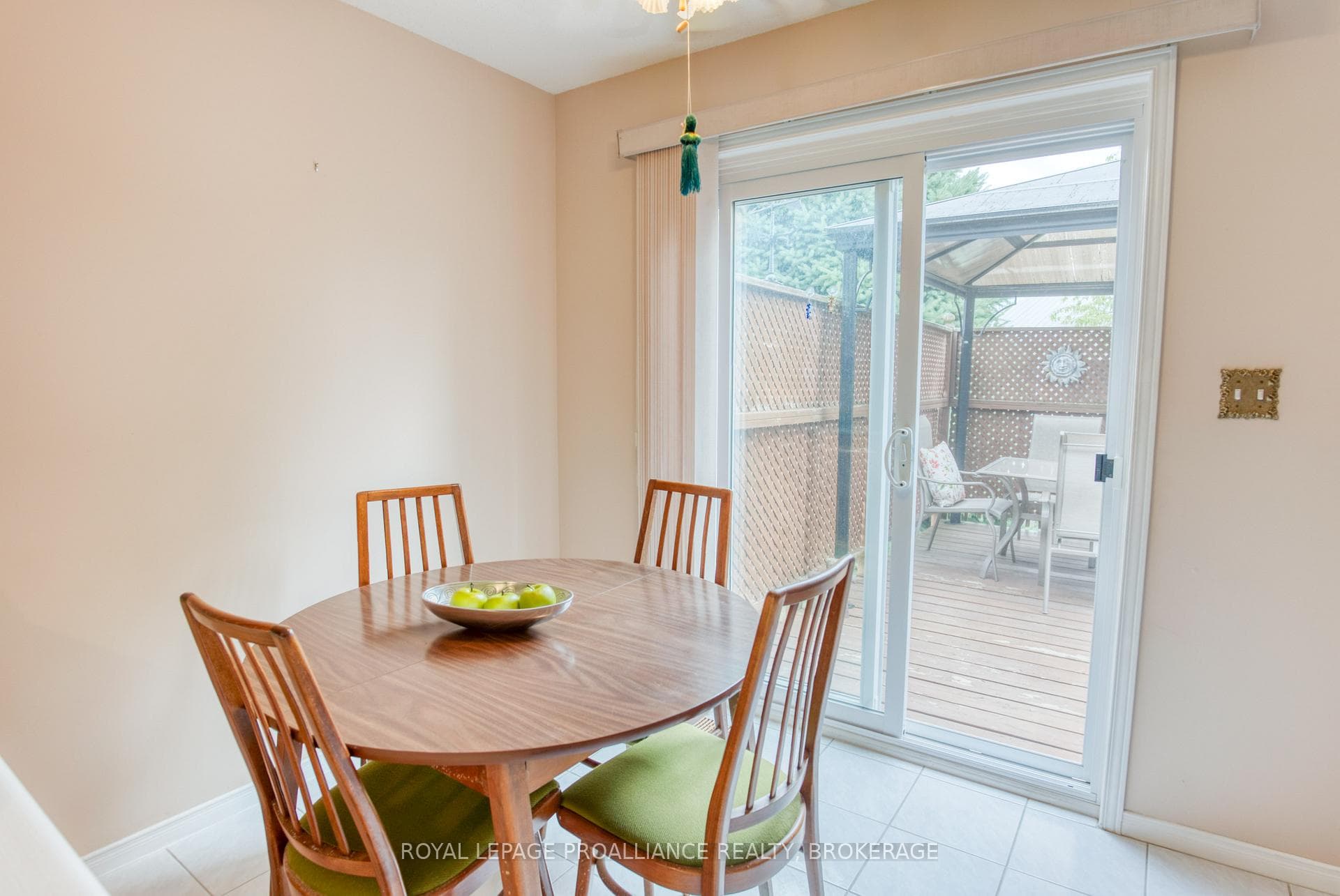 826 Bexley Gate photo 14