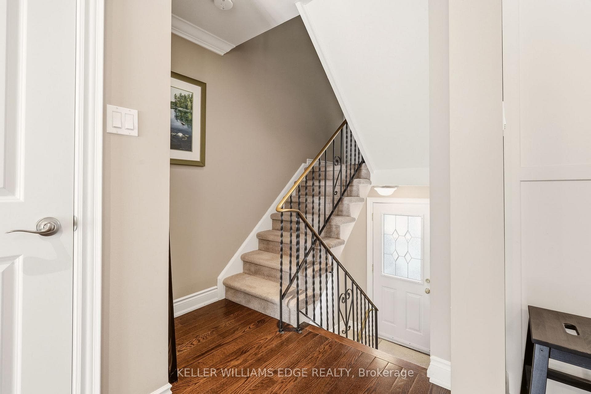 1528 Westminster Place photo 3