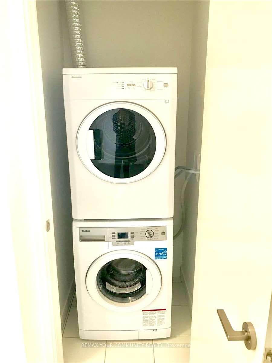 27 Bathurst Street Unit 1105W photo 10