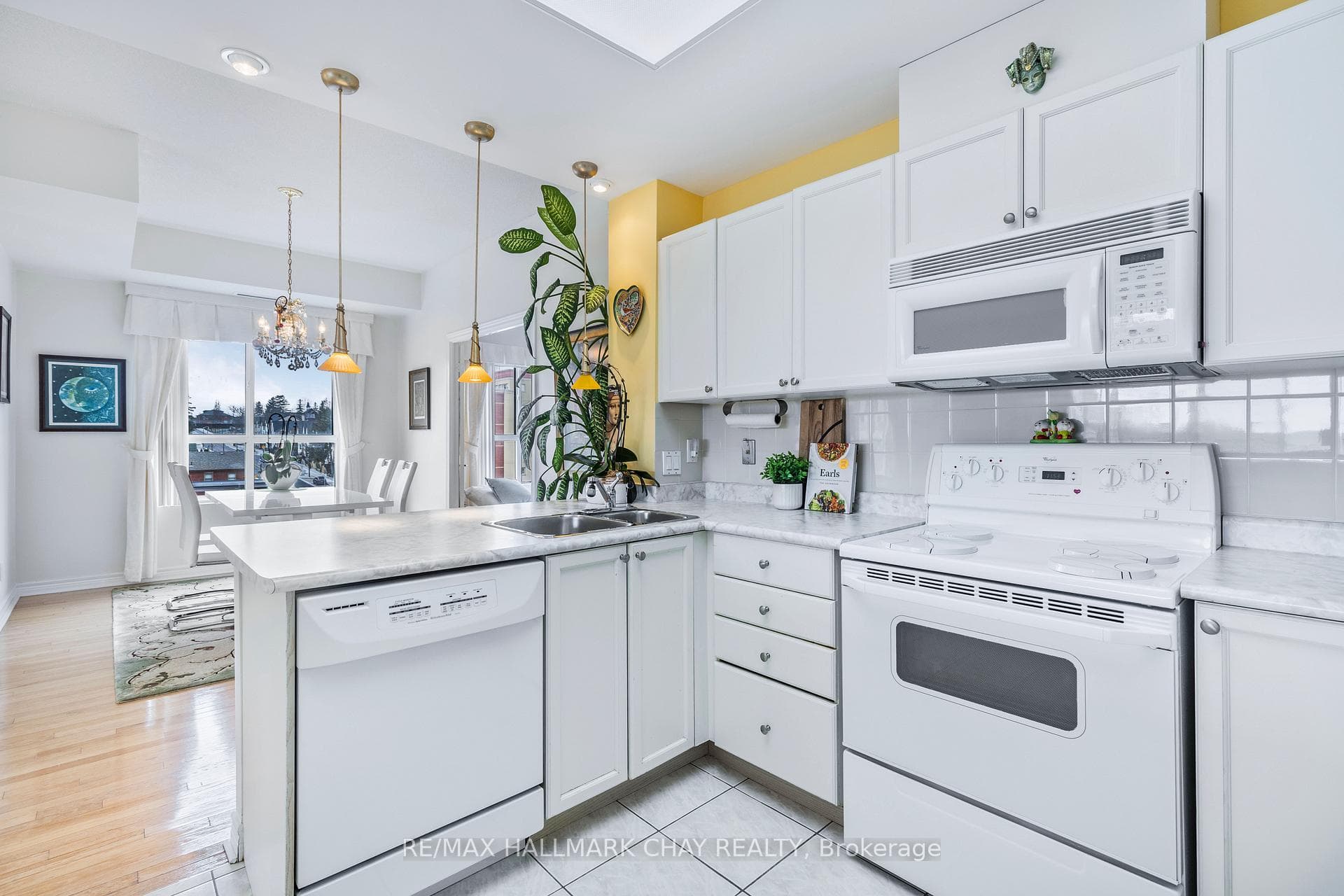 121 Woodbridge Avenue Unit 500 photo 12