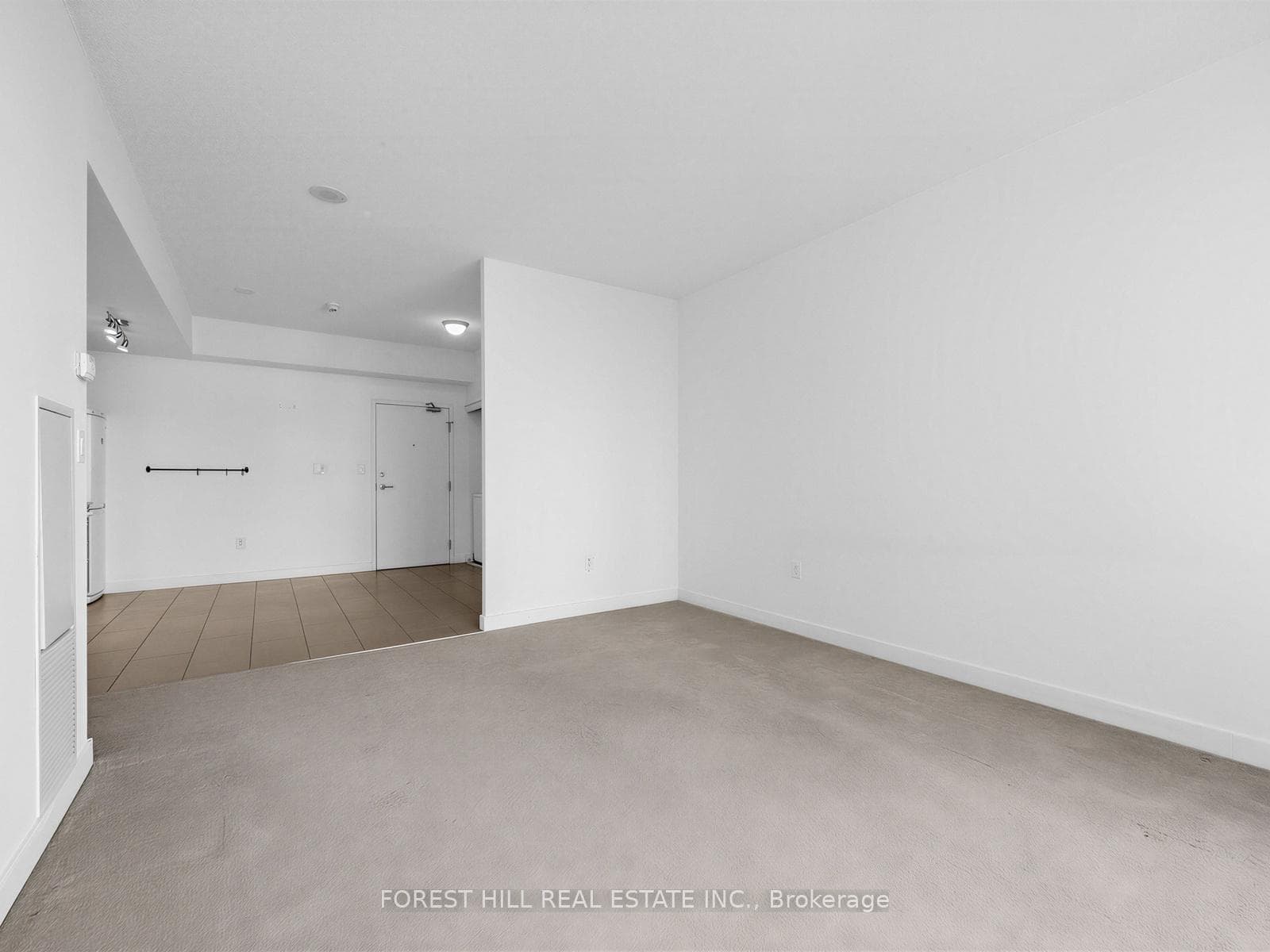 15 Brunel Court Unit 919 photo 5