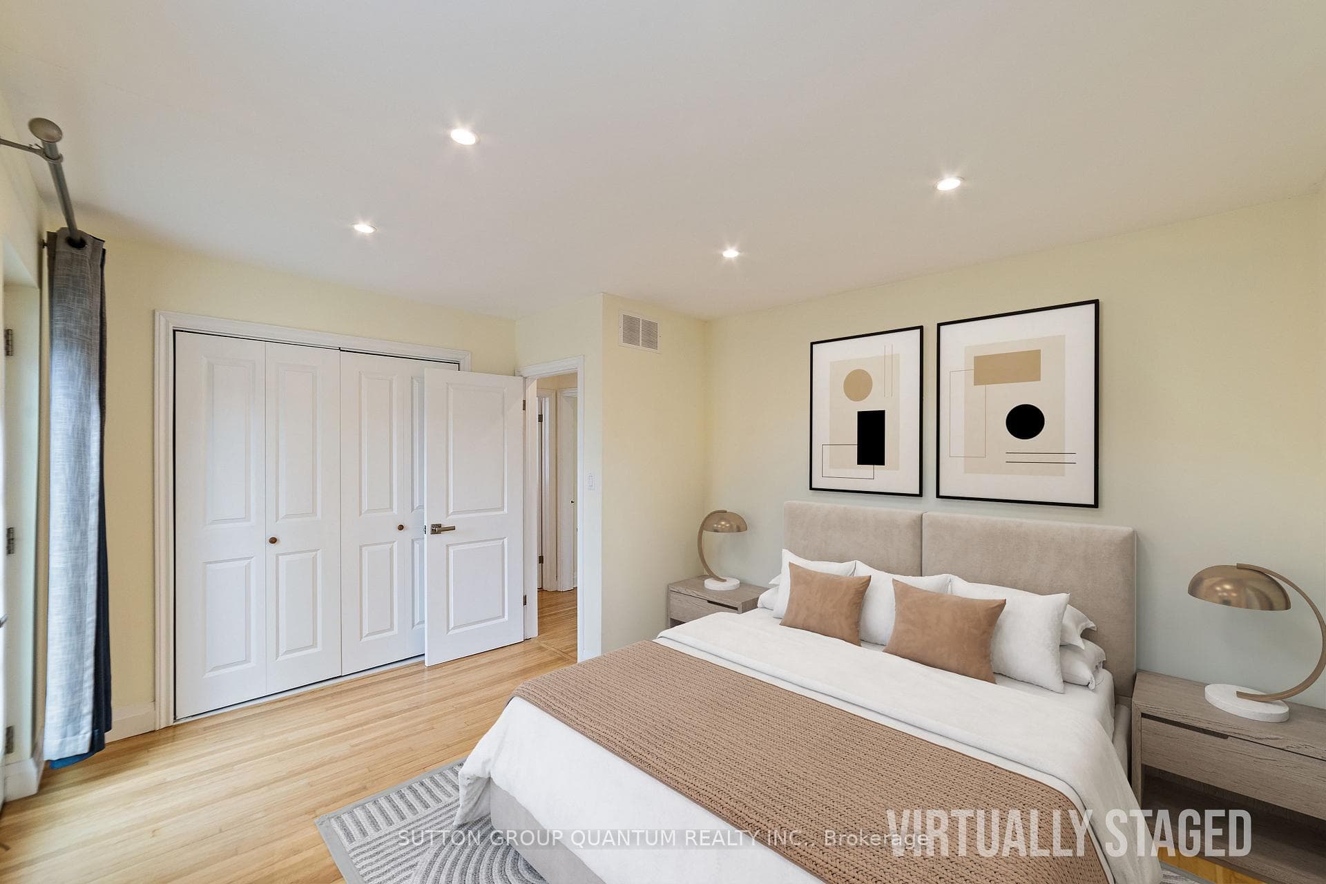 407 Queen Mary Drive photo 17